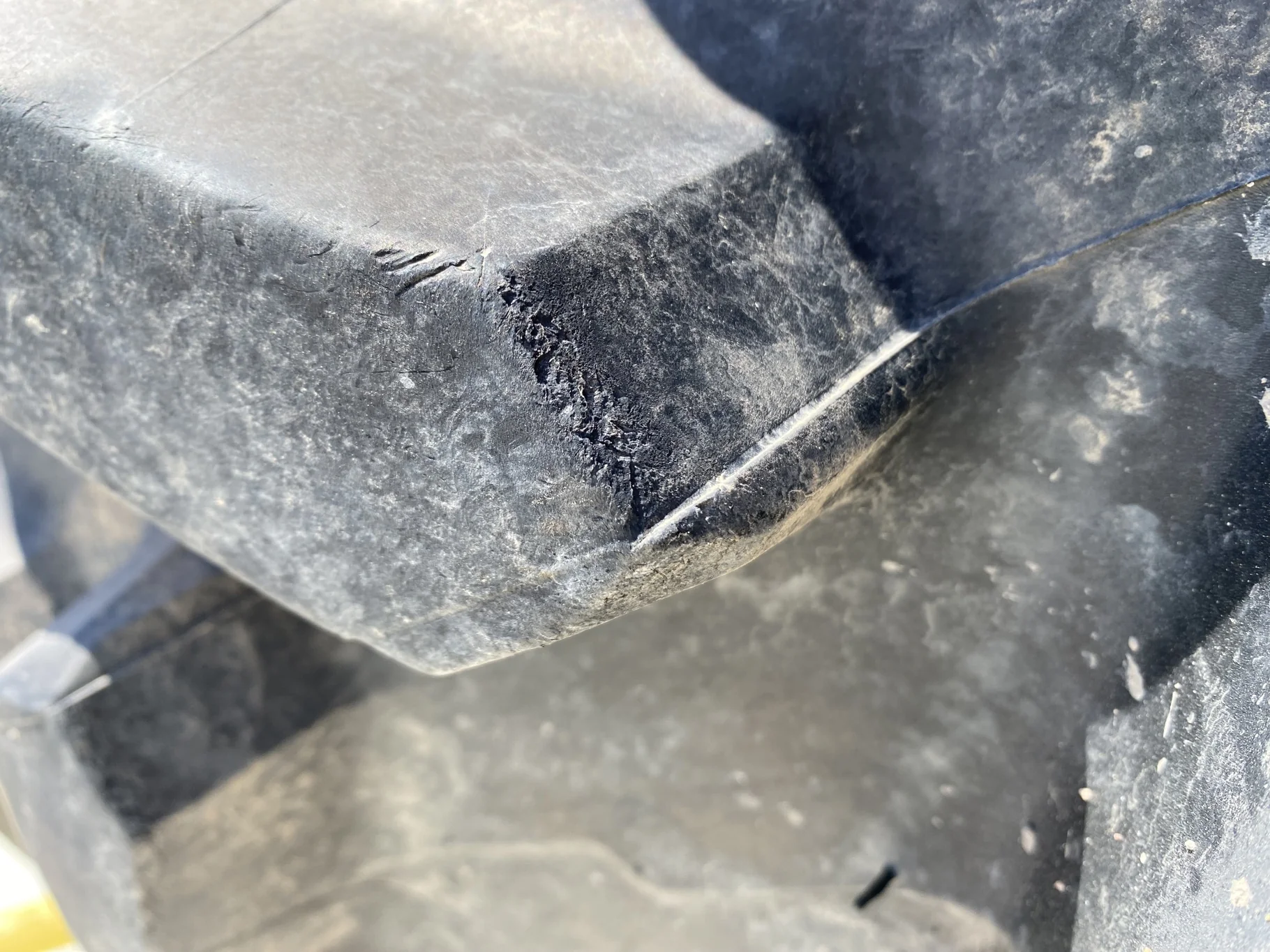 USED 95% 520/85R42 162B MICHELIN AGRIBIB 2 LUG CUTS STUBBLE image 8
