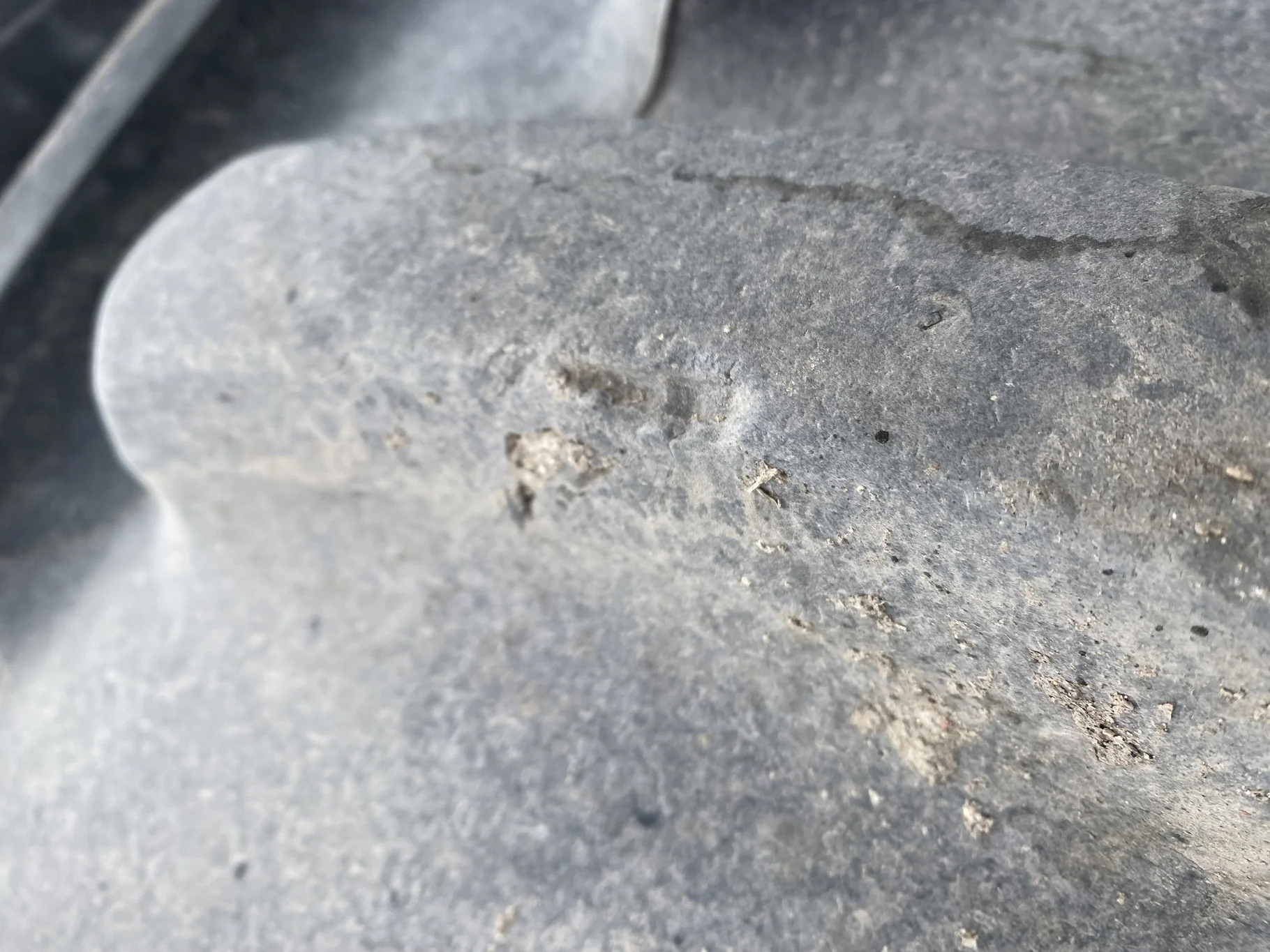Used 82% 460/85R42 Firestone Performer 85 150D TL (heavy lug cuts / chunks between tread) image 3