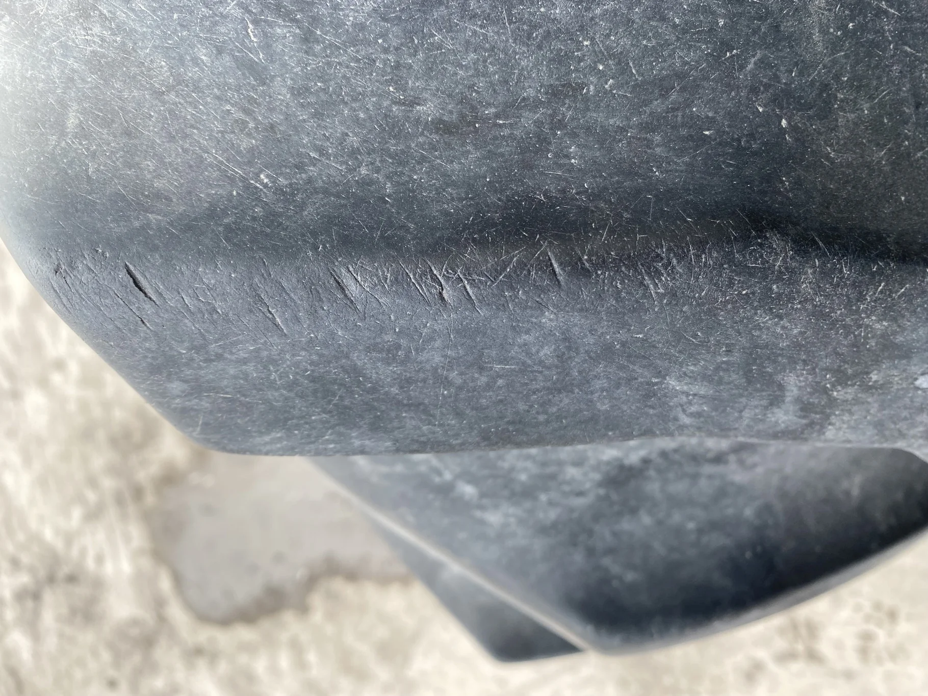 Used 92% 24.5-32 Goodyear Dyna Torque 2 12ply R-1 TL (Sidewall cut, stubble, lug cuts) image 4