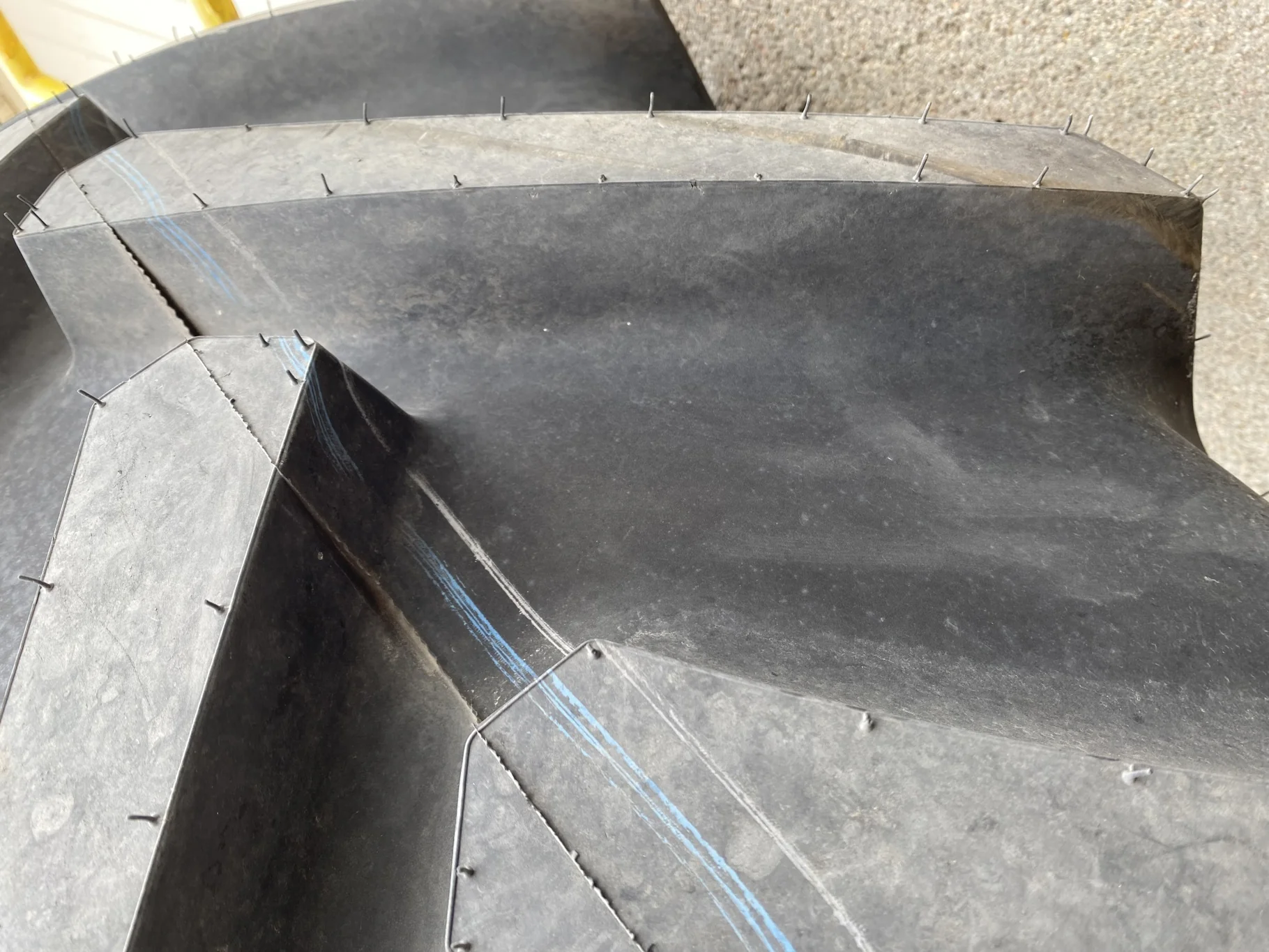 Used 95% 520/85R42 Mitas AC85 162A8 R-1W TL (lug cuts bead cut) image 5