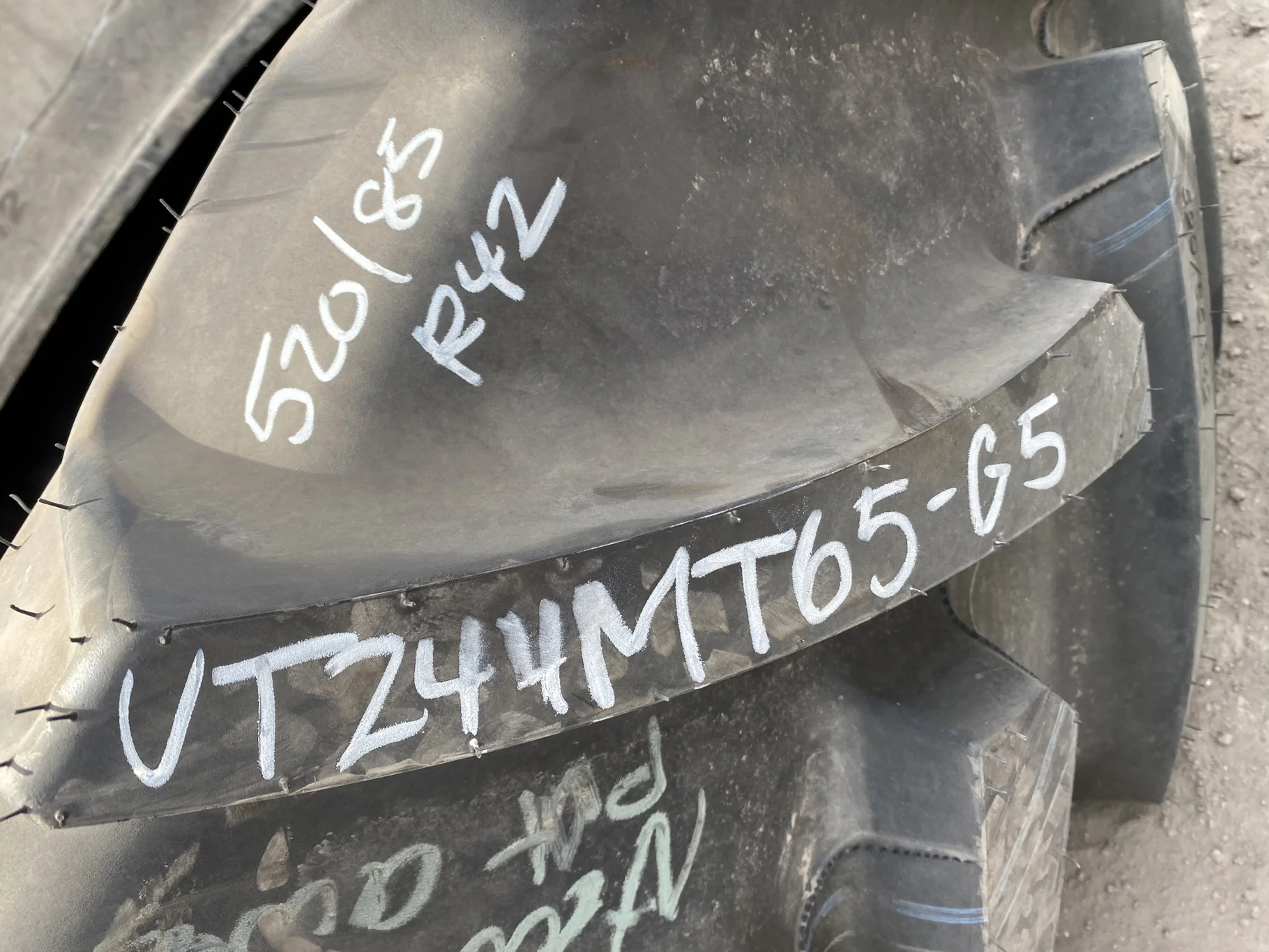 Used 95% 520/85R42 Mitas AC85 162A8 R-1W TL (lug cuts bead cut) image 7