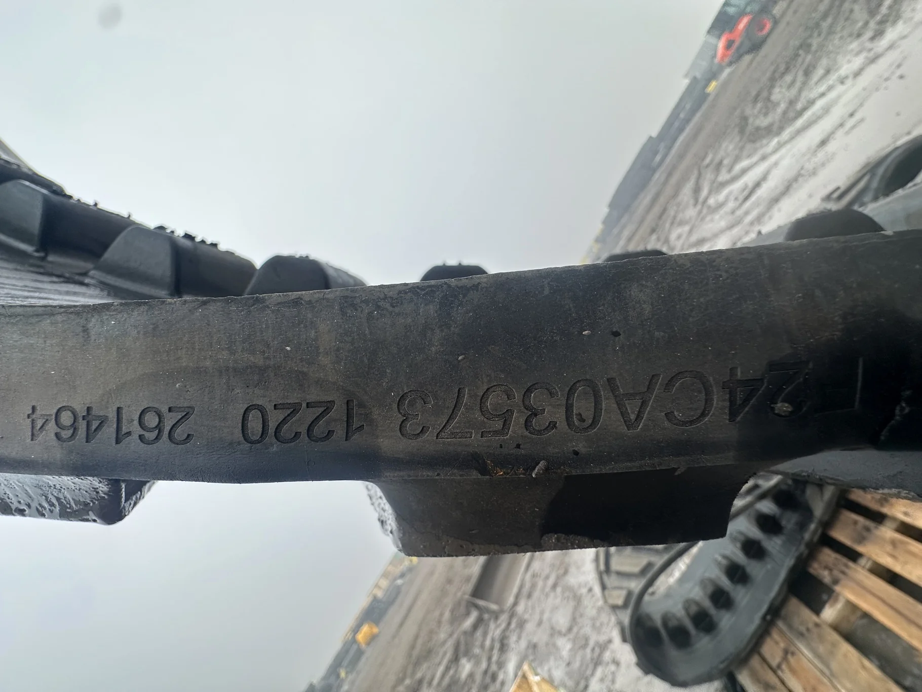 Used 75% 24" JD8RX Rear Camso 4500 Ag Tracks (Some Uneven Tread Wear) image 9
