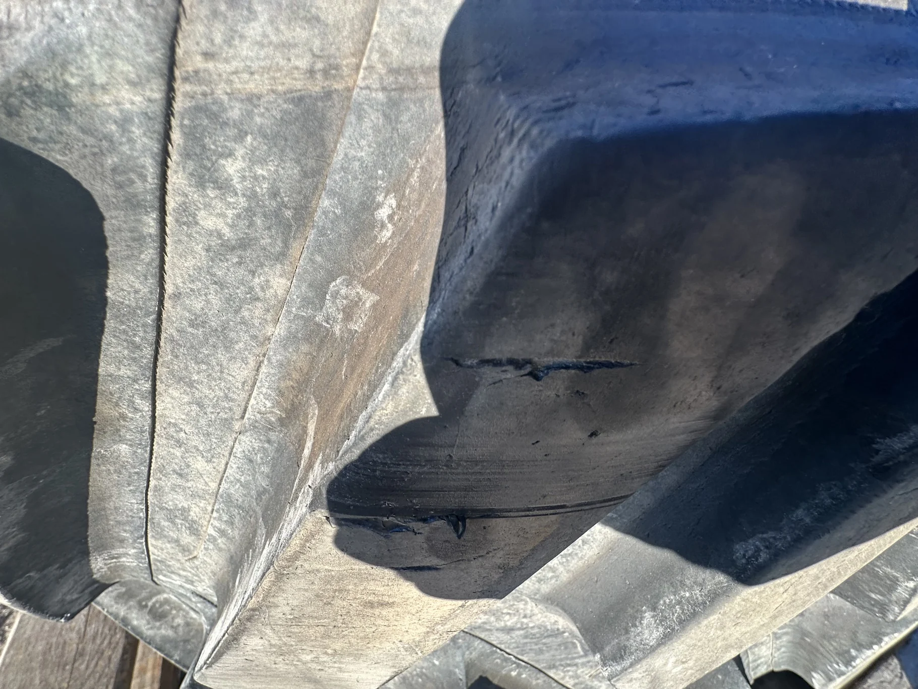 Used 90% 24" JD8RX Front Camso 4500 Ag Tracks (Slight Guideblock Wear) image 9