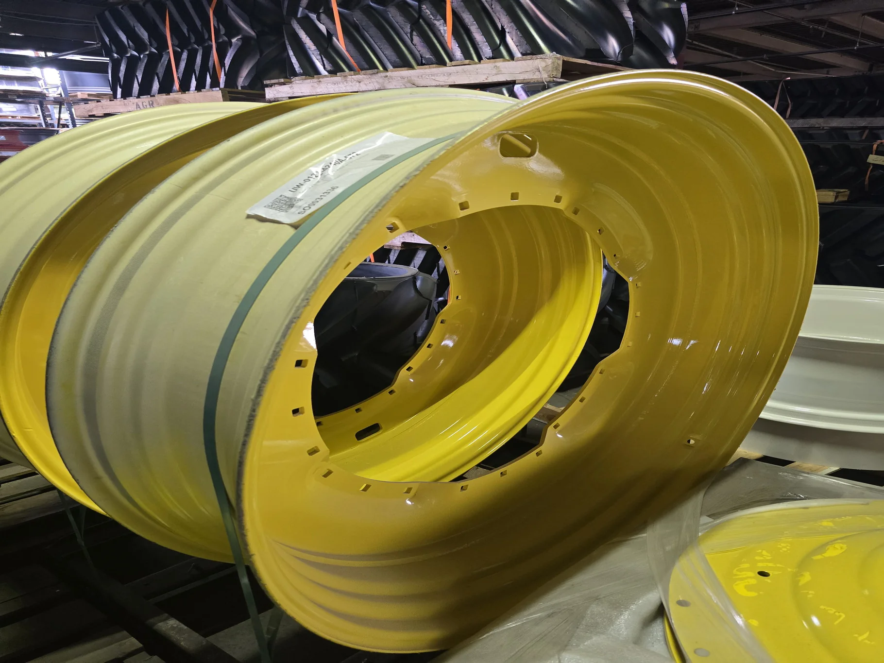Refurb 12 X 50 10-13.189-11.09 7.87 inset JD Yellow Dual Wheel image 2