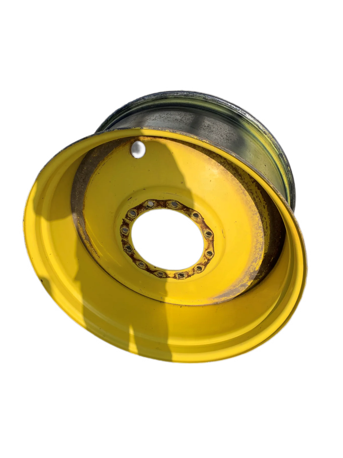 Used 18 X 38 John Deere Yellow Sprayer Wheels (Peeling Paint, Rust Around Mounting Flange, image 3