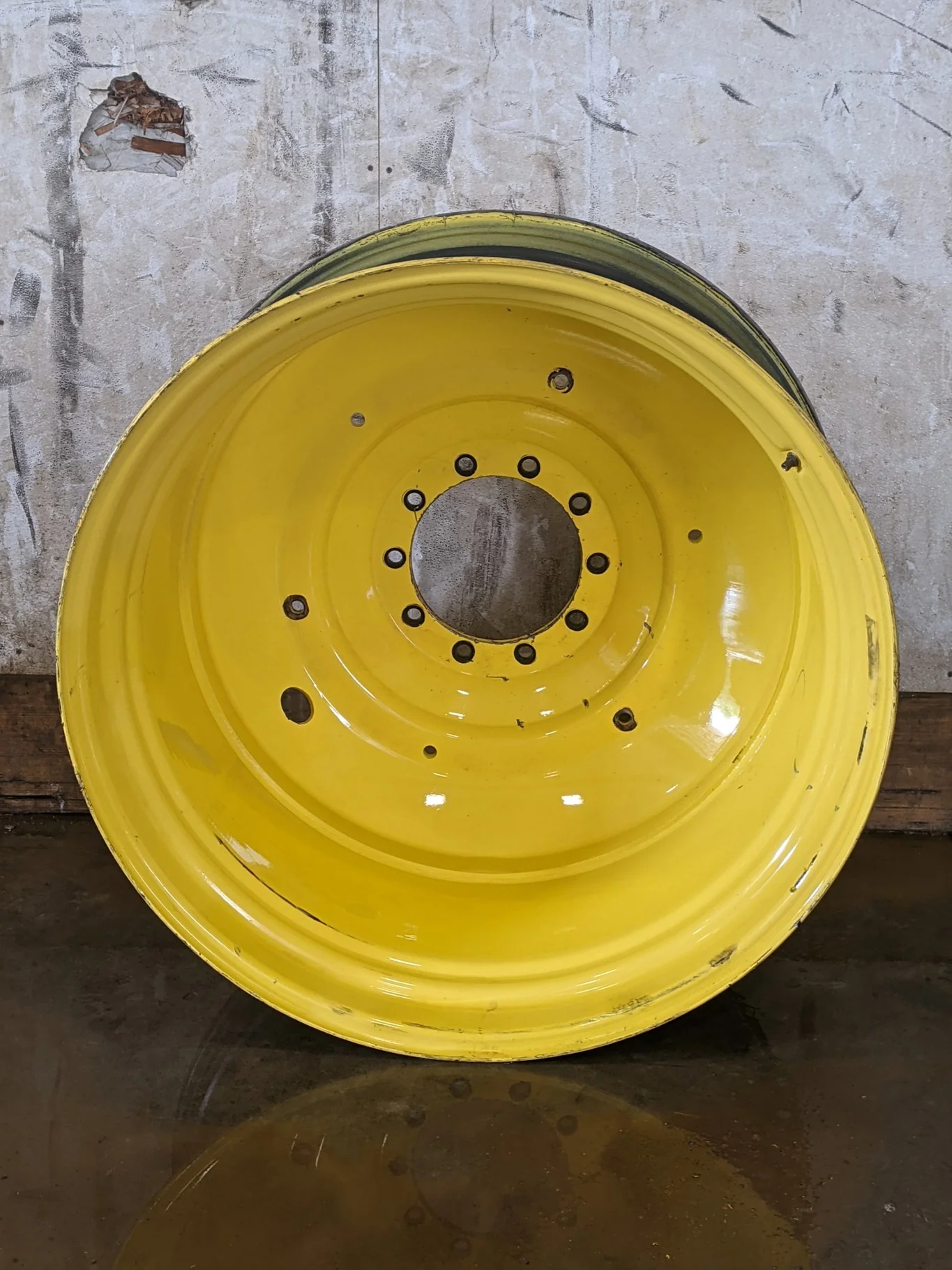 Used 23 X 42 10 Bolt Dolly Dual JD Yellow Wheel
