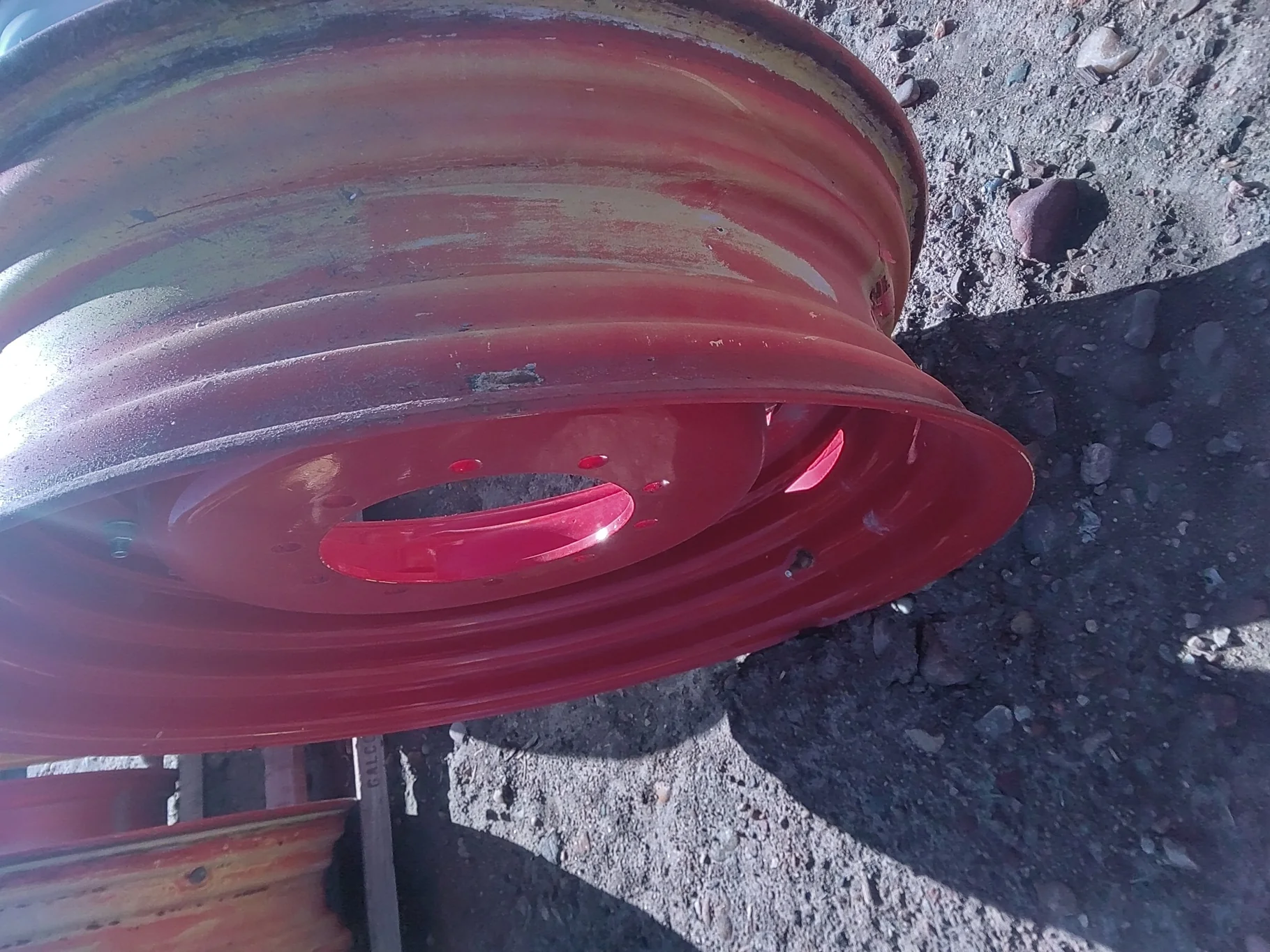 Used 10 X 34 Fendt Red Waffle Wheel (3 Bolt) with a 34"Fendt Red 10 Bolt (.906") Waffle Center (10-1 image 5