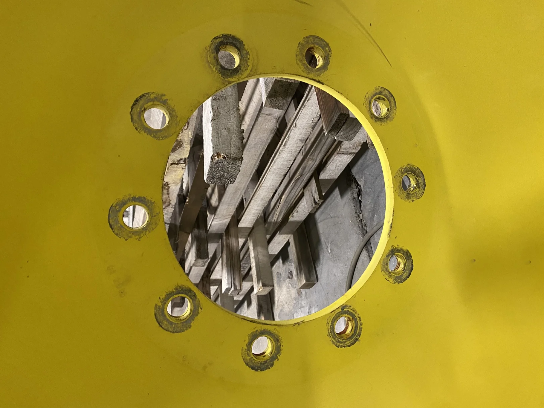 USED 18 X 42 10-13.19-11.07-12.4 (OUTSIDE) DOLLY DUAL YELLOW WHEEL image 4