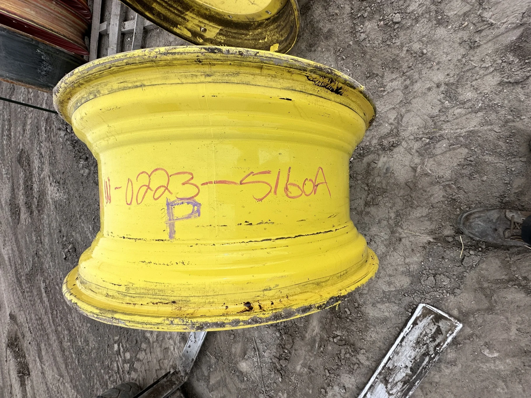 Used 15 X 34 John Deere Yellow 8 Bolt Mannheim - Good Condition  _x000D_
(scratches) image 2