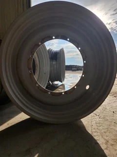 Used 15 X 50 12-30.375-28.420 Stub Disc Agco Gray Wheel image 2