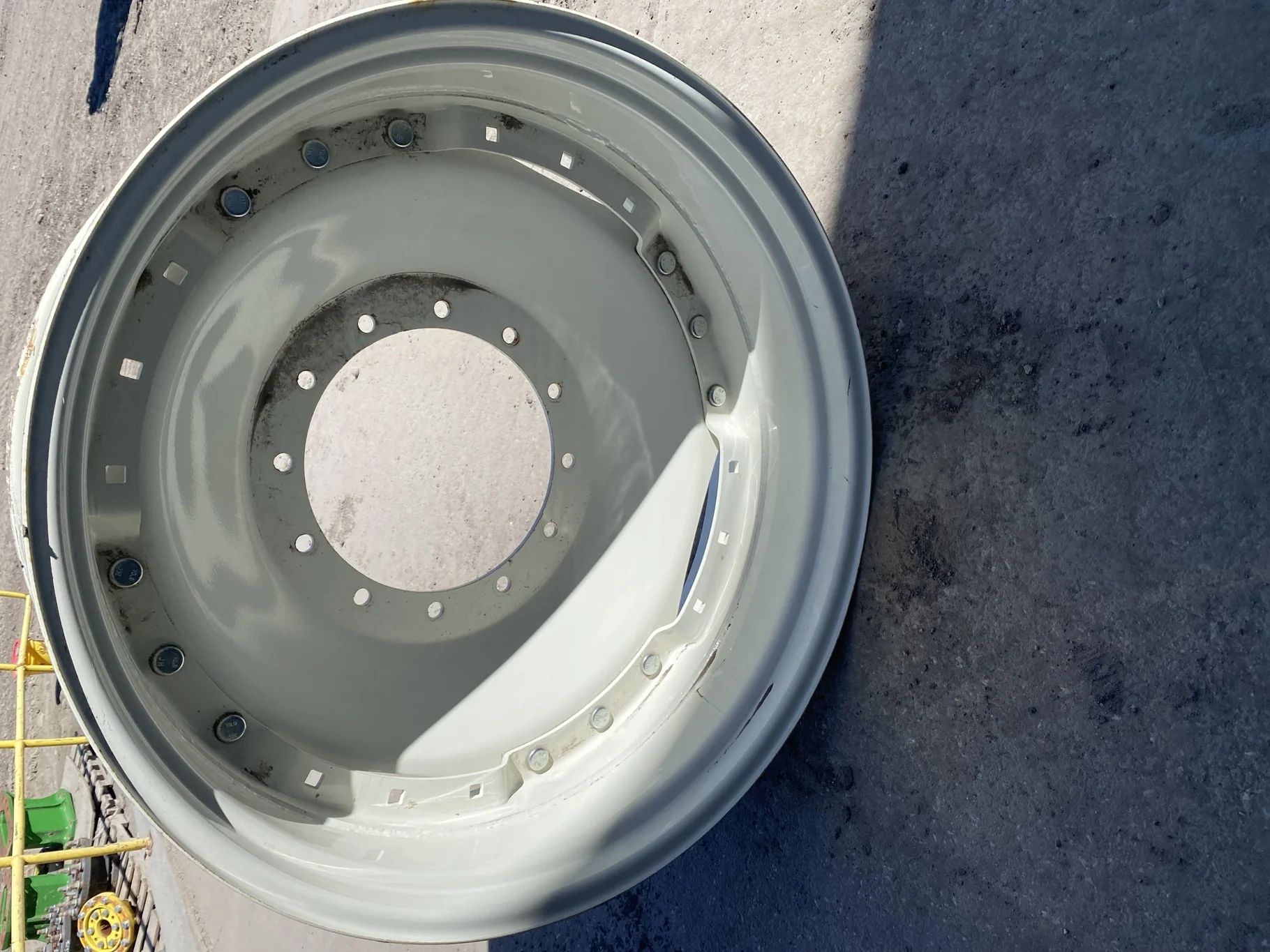 Used 12 X 38 NH Waffle Wheel (3 Bolt) with a 38" NH White 12 Bolt (.75) Waffle Center (Gashes, Rust) image 3