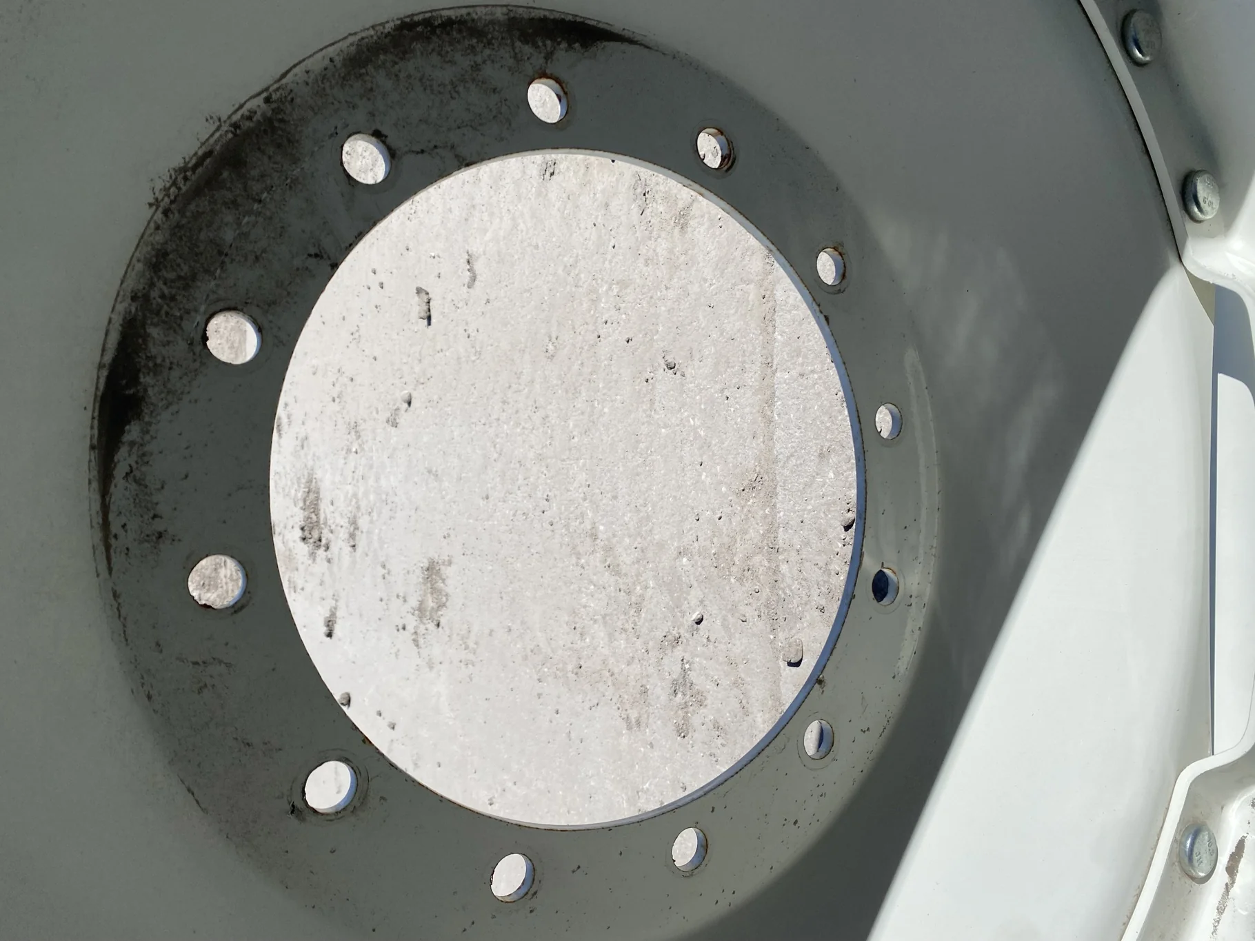 Used 12 X 38 NH Waffle Wheel (3 Bolt) with a 38" NH White 12 Bolt (.75) Waffle Center (Gashes, Rust) image 6