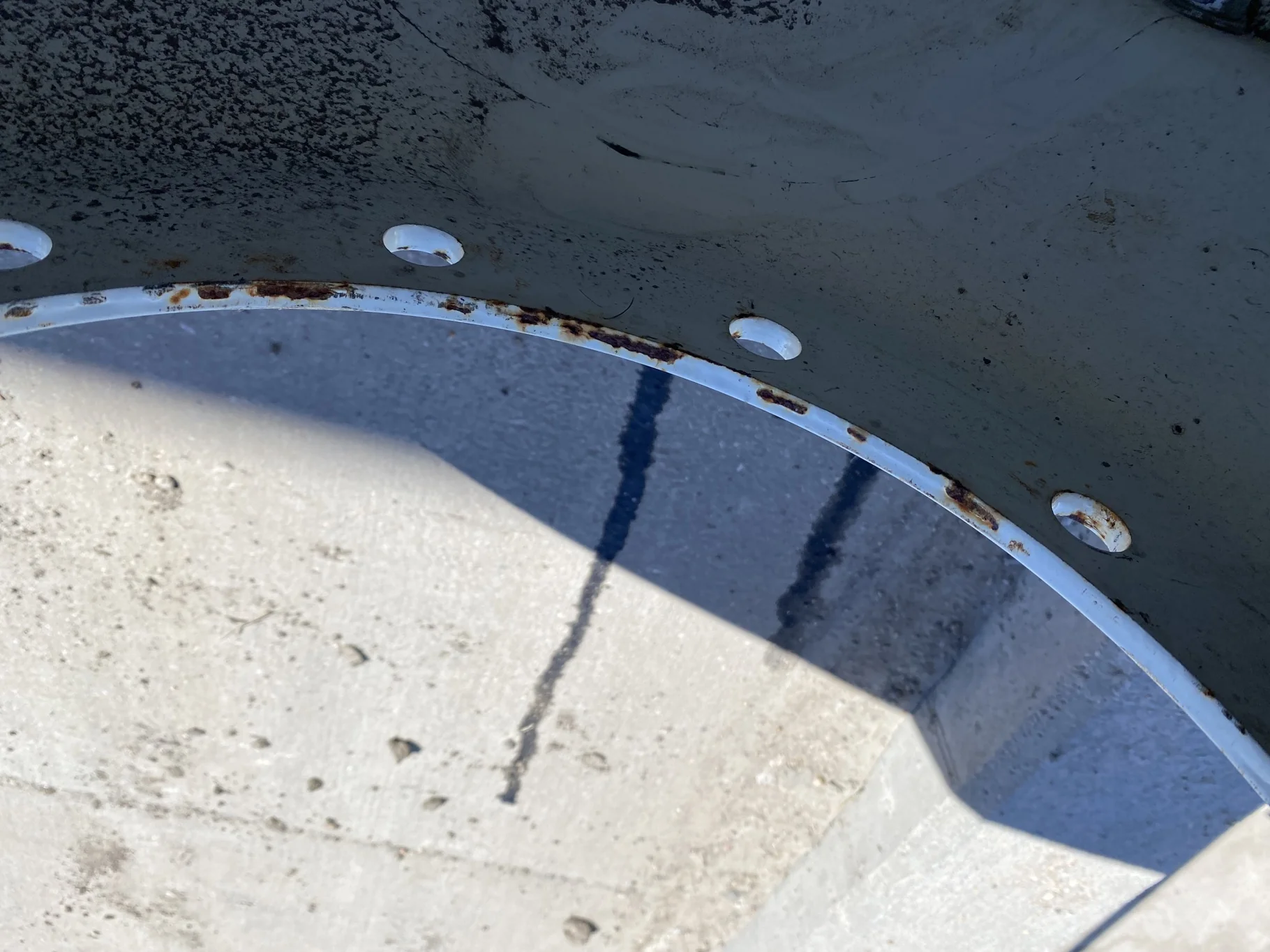 Used 12 X 38 NH Waffle Wheel (3 Bolt) with a 38" NH White 12 Bolt (.75) Waffle Center (Gashes, Rust) image 8