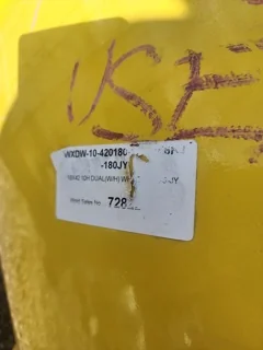 USED 18 X 42 10-13.187-11.080 JD YELLOW WHEEL image 2