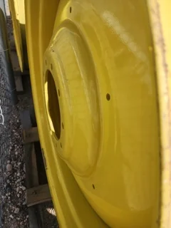 USED 18 X 42 10-13.187-11.080 JD YELLOW WHEEL image 4