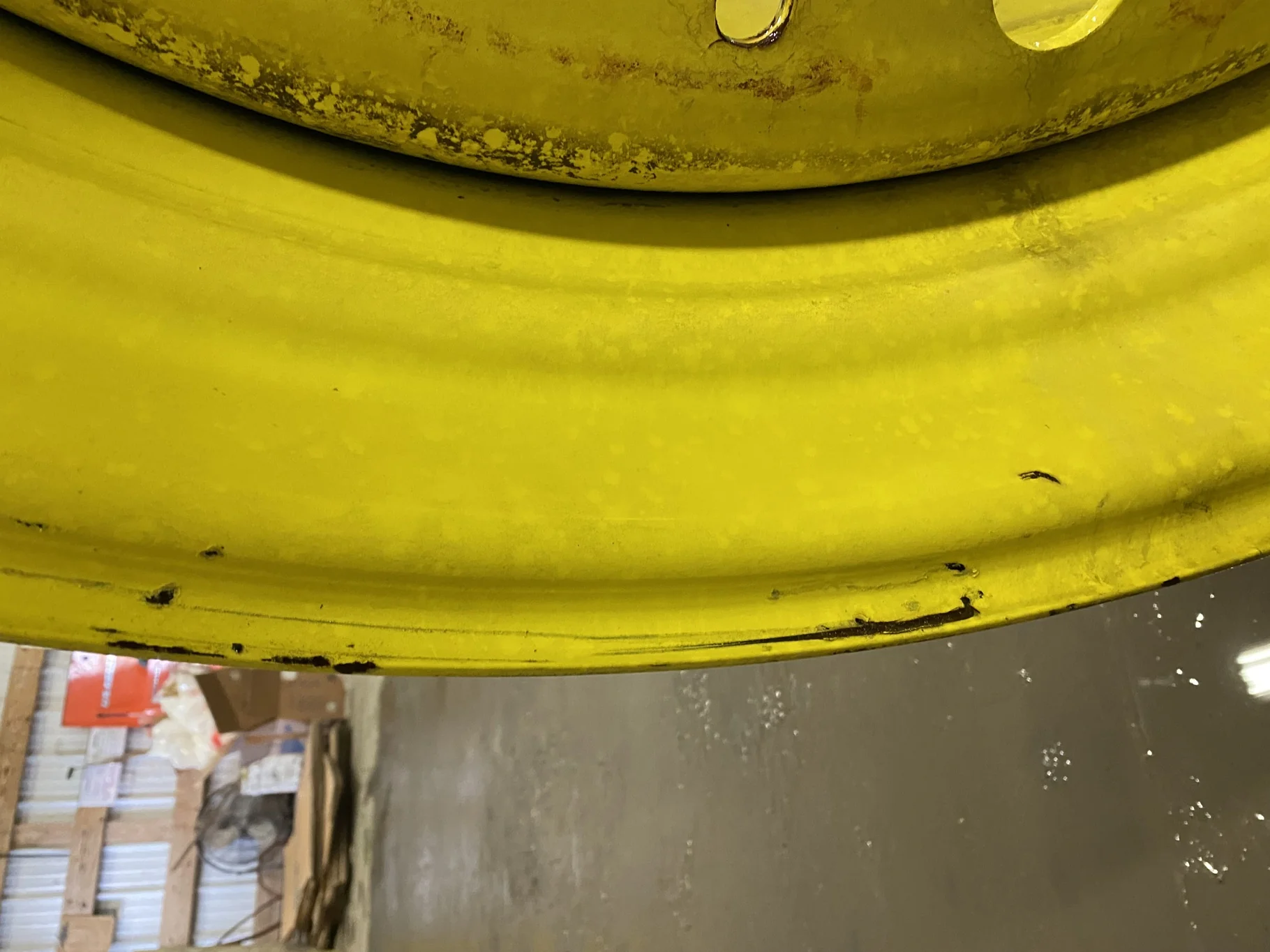 Used 23 X 42 John Deere Yellow 12 Bolt Sprayer Stub Disc (12-32.047-30.078) - Good Condition image 3