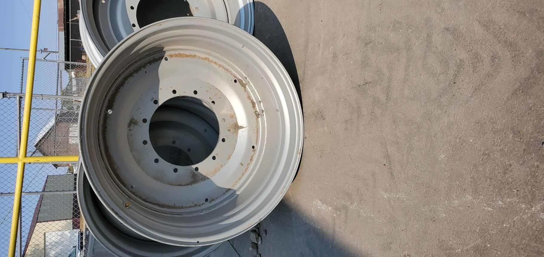 Used 23 X 38 Agco Gray 12 Bolt Wheel (12-16)