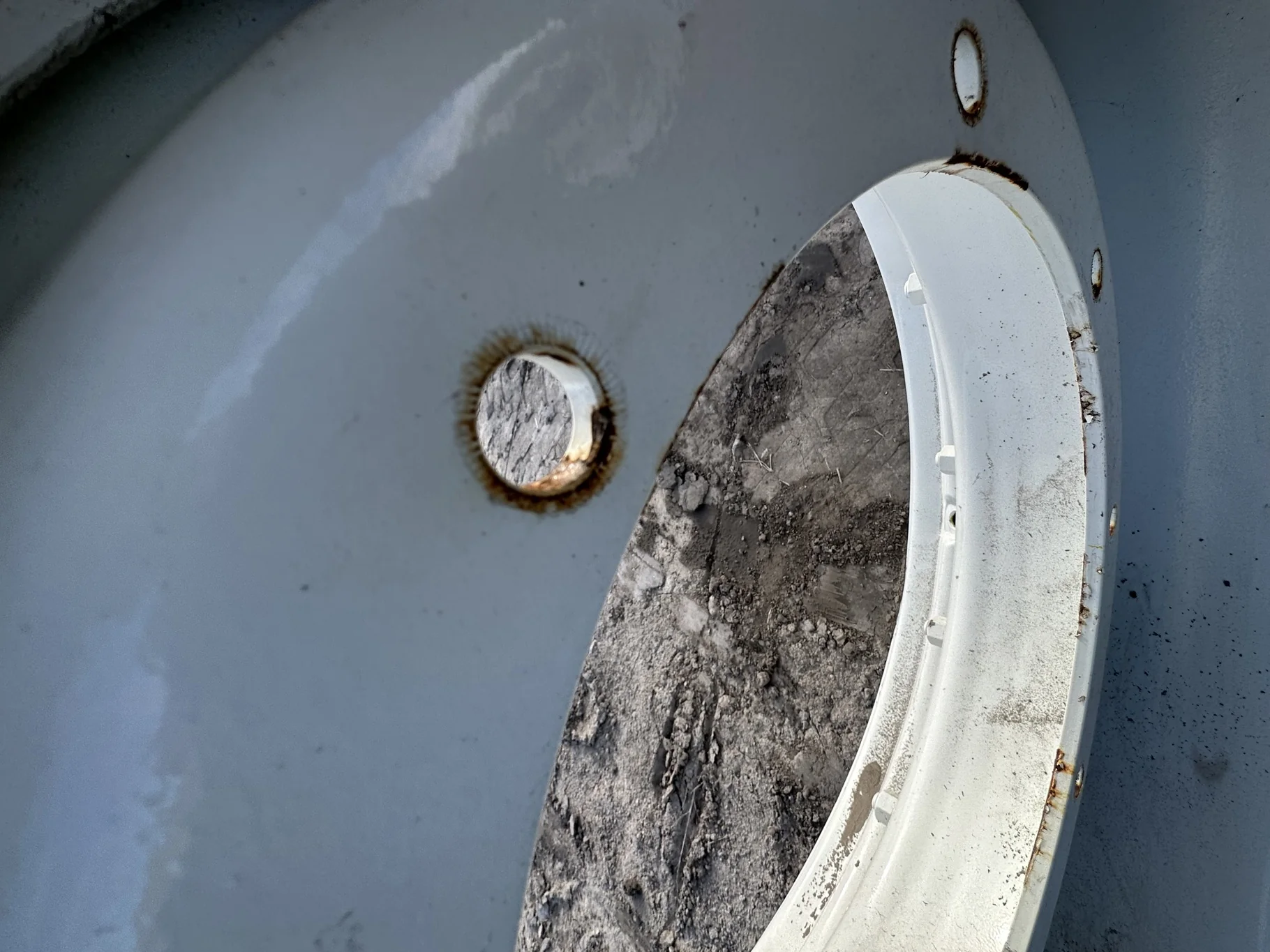 Used 12 X 28 New Holland White 8 Bolt (.708) GKN Style Stub Disc (8-16-14) image 3