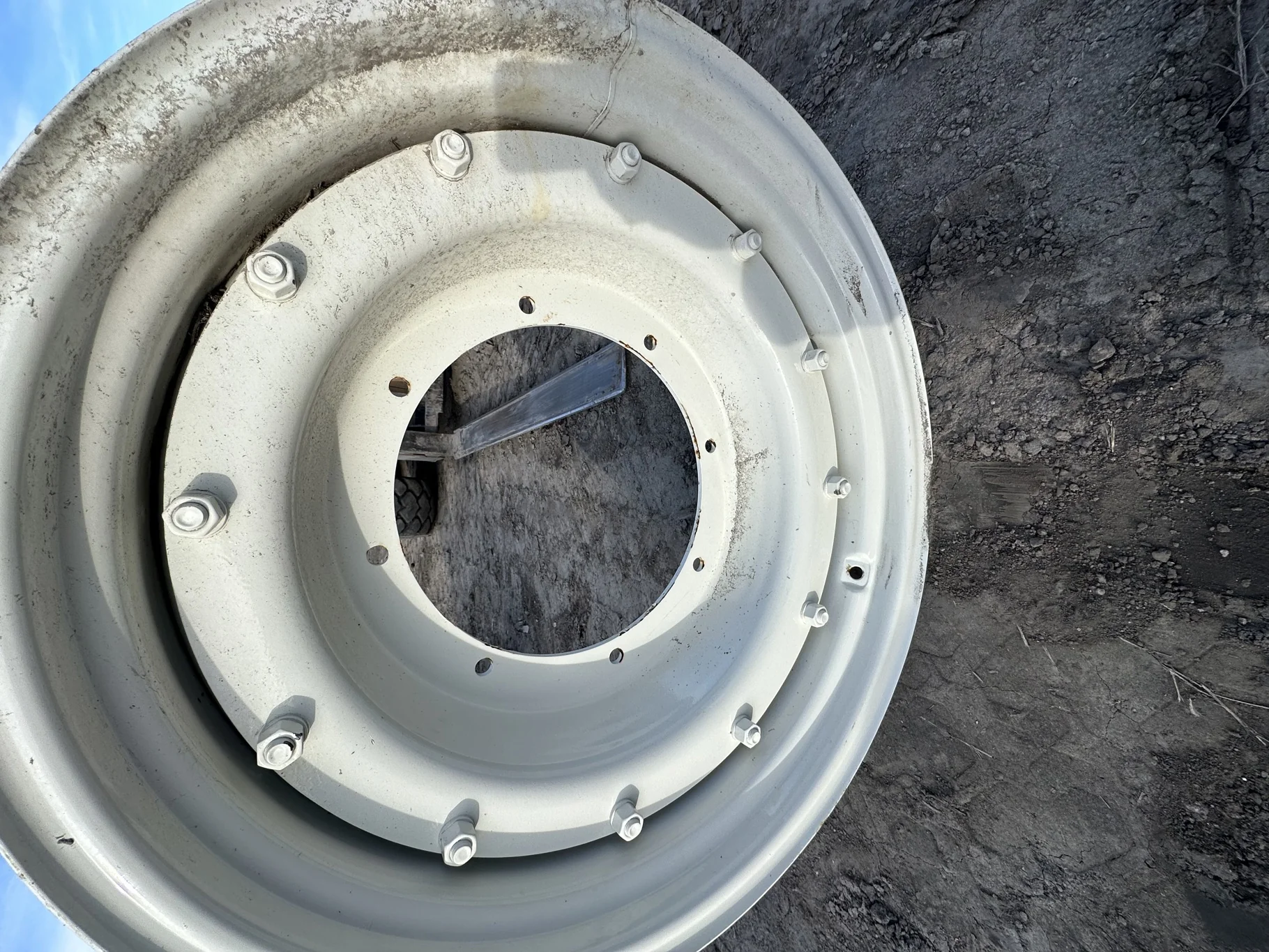 Used 12 X 28 New Holland White 8 Bolt (.708) GKN Style Stub Disc (8-16-14) image 7