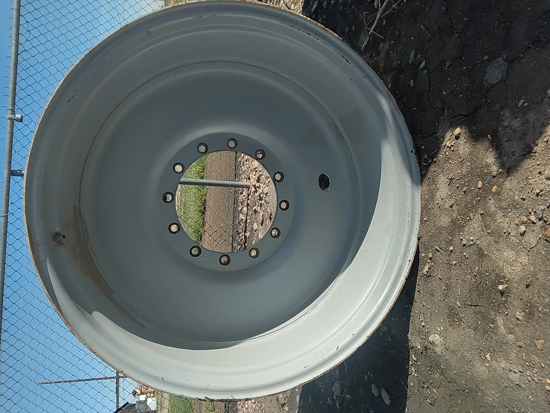 USED 18 X 38 Rogator 12 Bolt (.906) Sprayer Wheel (12-15.748-13.829) 4.78 outset image 3