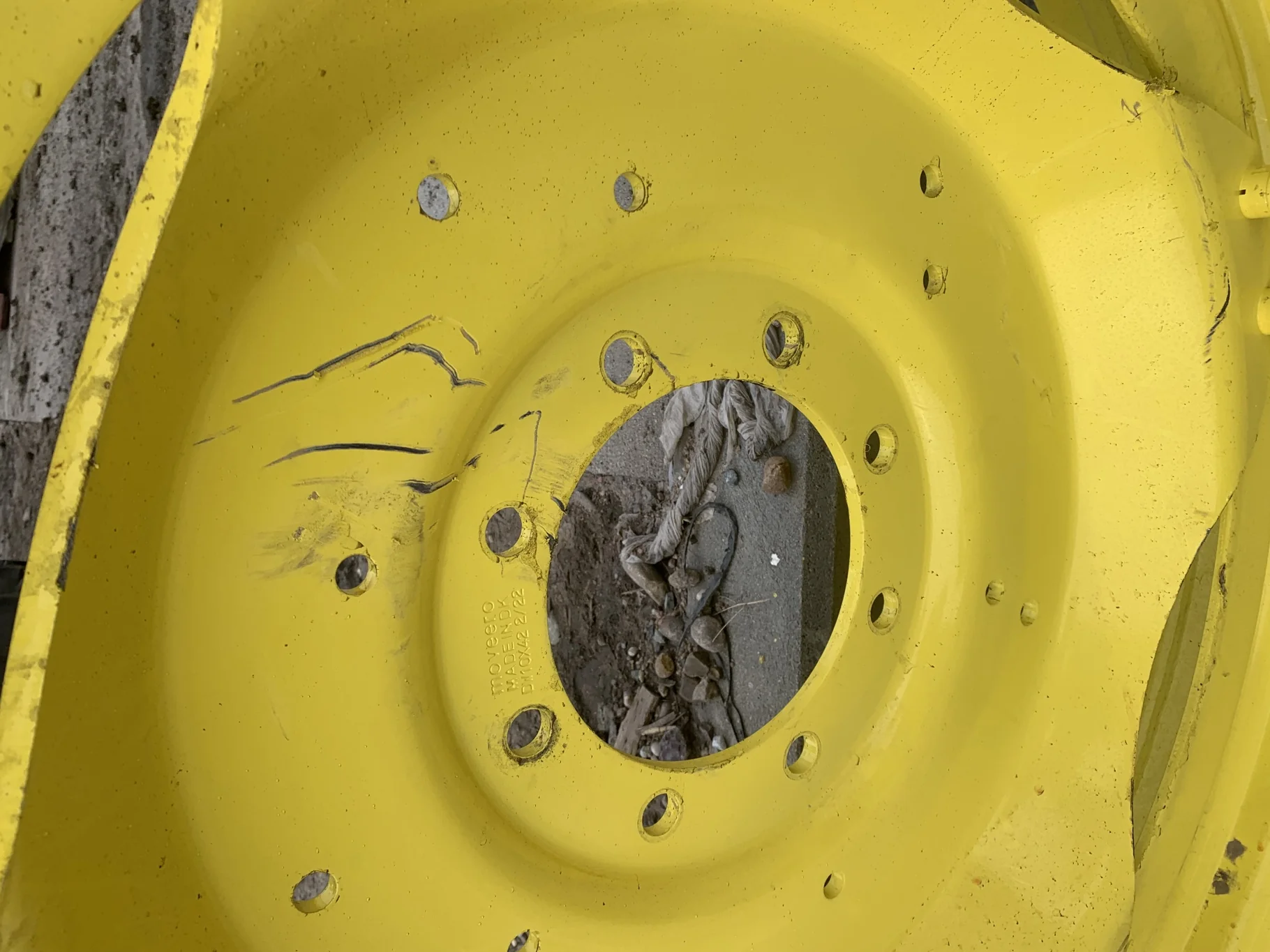 Used 10 X 42 John Deere Yellow 8 Bolt Stub Disc (8-31.0-28.875) 3.75" BS With 8 Bolt Center (Paint S image 2