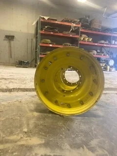 Used 10 X 38 John Deere Yellow 12 Bolt (.906") Stub Disc Wheel with 12 Bolt Center (12-16.732-14.620 image 3
