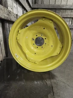Take-Off 15 x 28 8-8-6 4/2 Clamp Wheel w/ Disc JD Ag Yellow