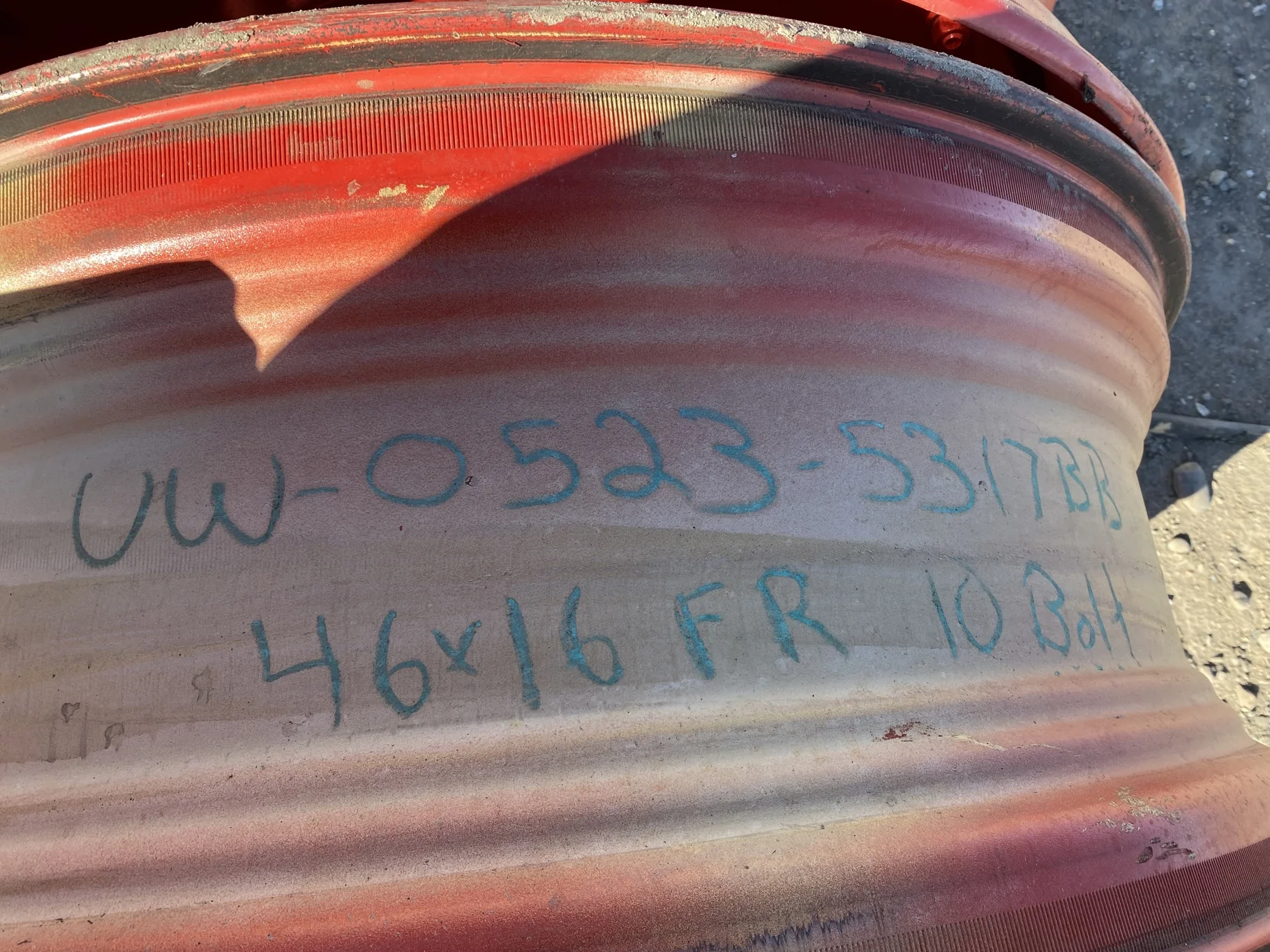 Used 16 X 46 Fendt Red 10 Bolt Center (10-13.1875-11.080) - Good Condition  _x000D_
(Scratches, Chip image 5