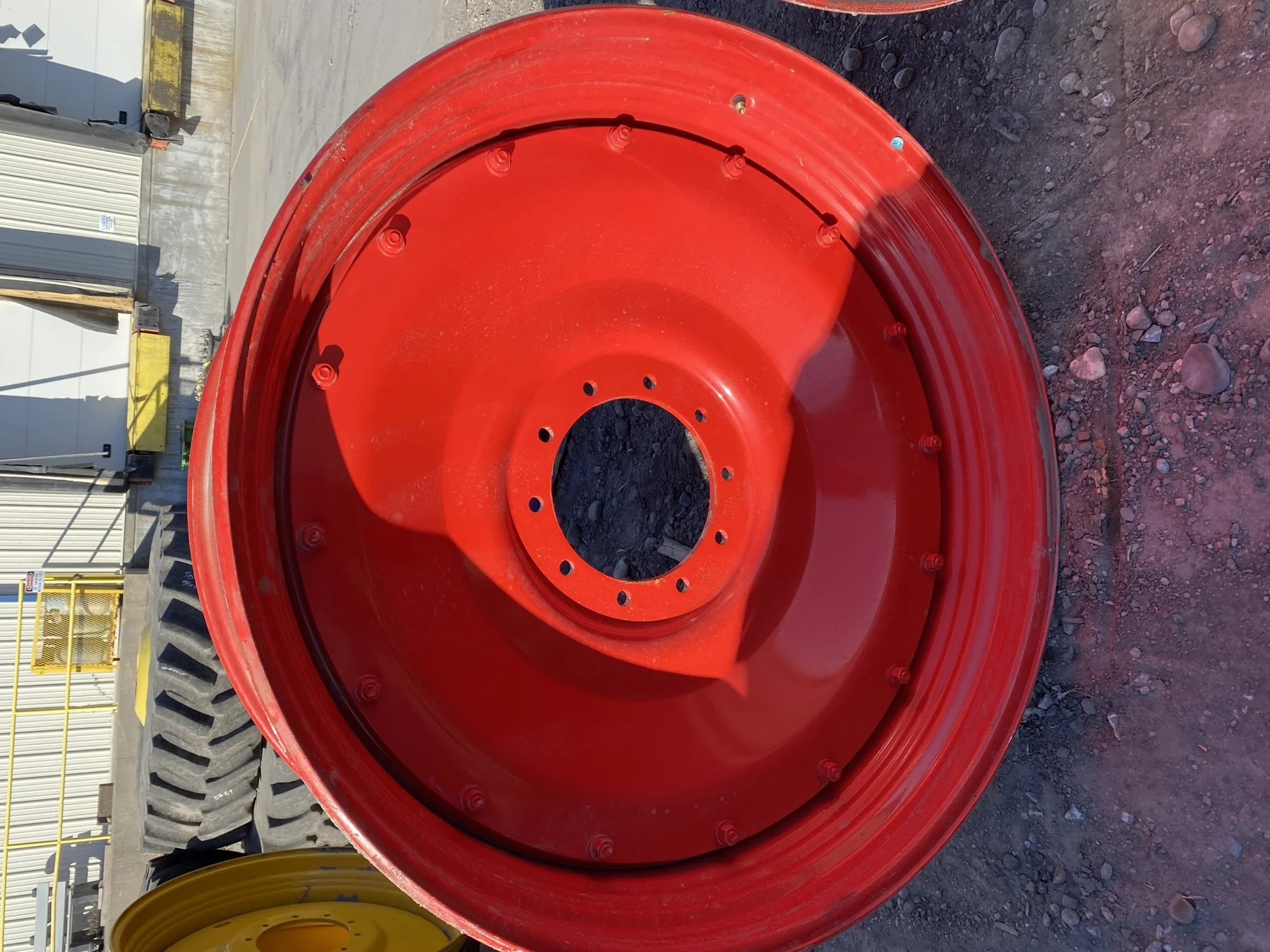 Used 16 X 46 Fendt Red 10 Bolt Center (10-13.1875-11.080) - Good Condition  _x000D_
(Scratches, Chip image 6