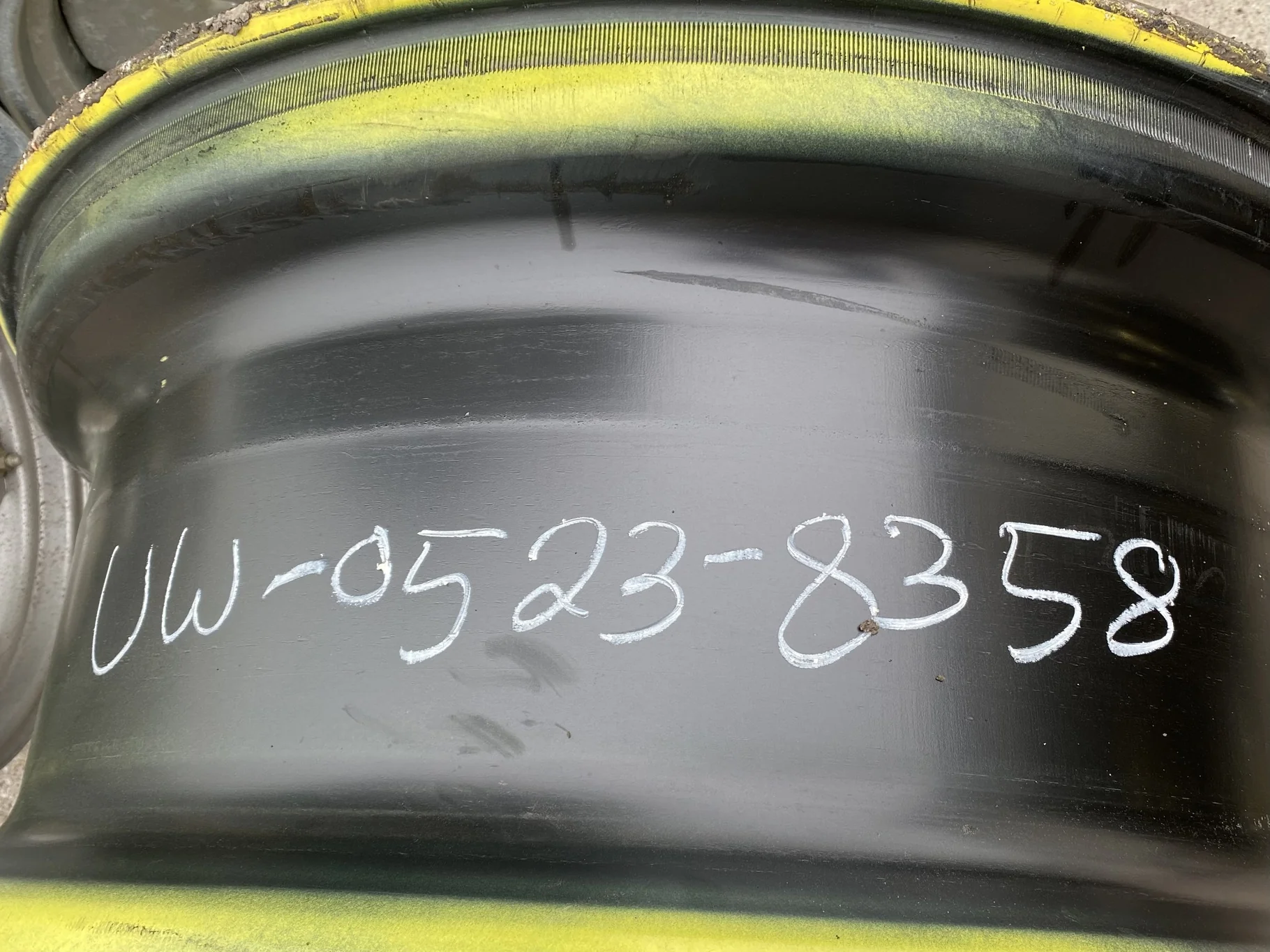 USED 18 x 42 20-13.187-11.07 (INSIDE) DOLLY DUAL YELLOW WHEEL image 2