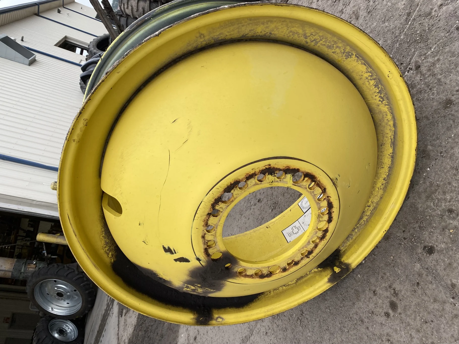 USED 18 x 42 20-13.187-11.07 (INSIDE) DOLLY DUAL YELLOW WHEEL image 3