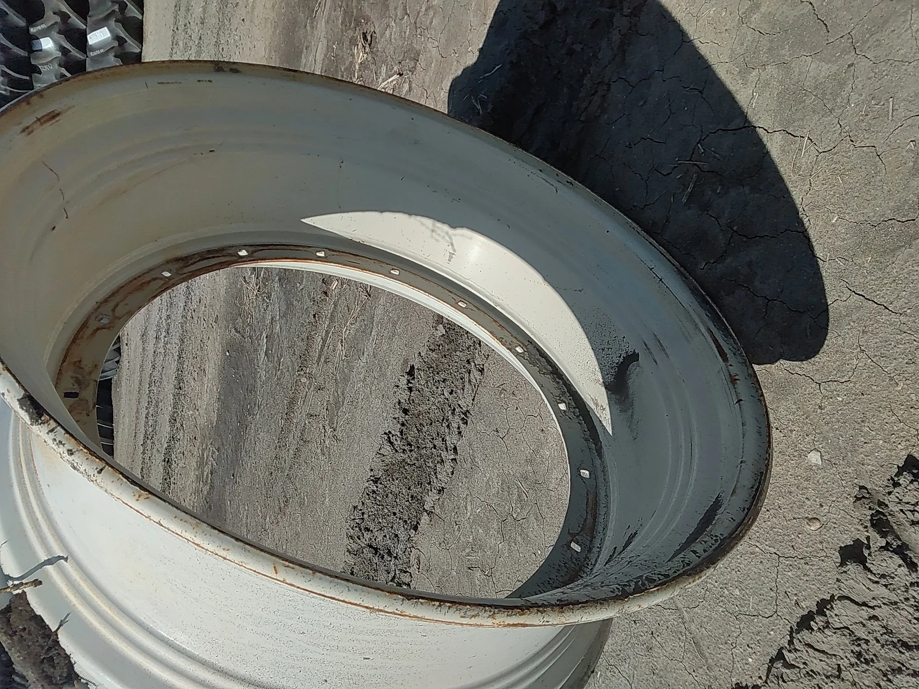 Used 16 X 38 NH Stub Disc - Good Condition image 4