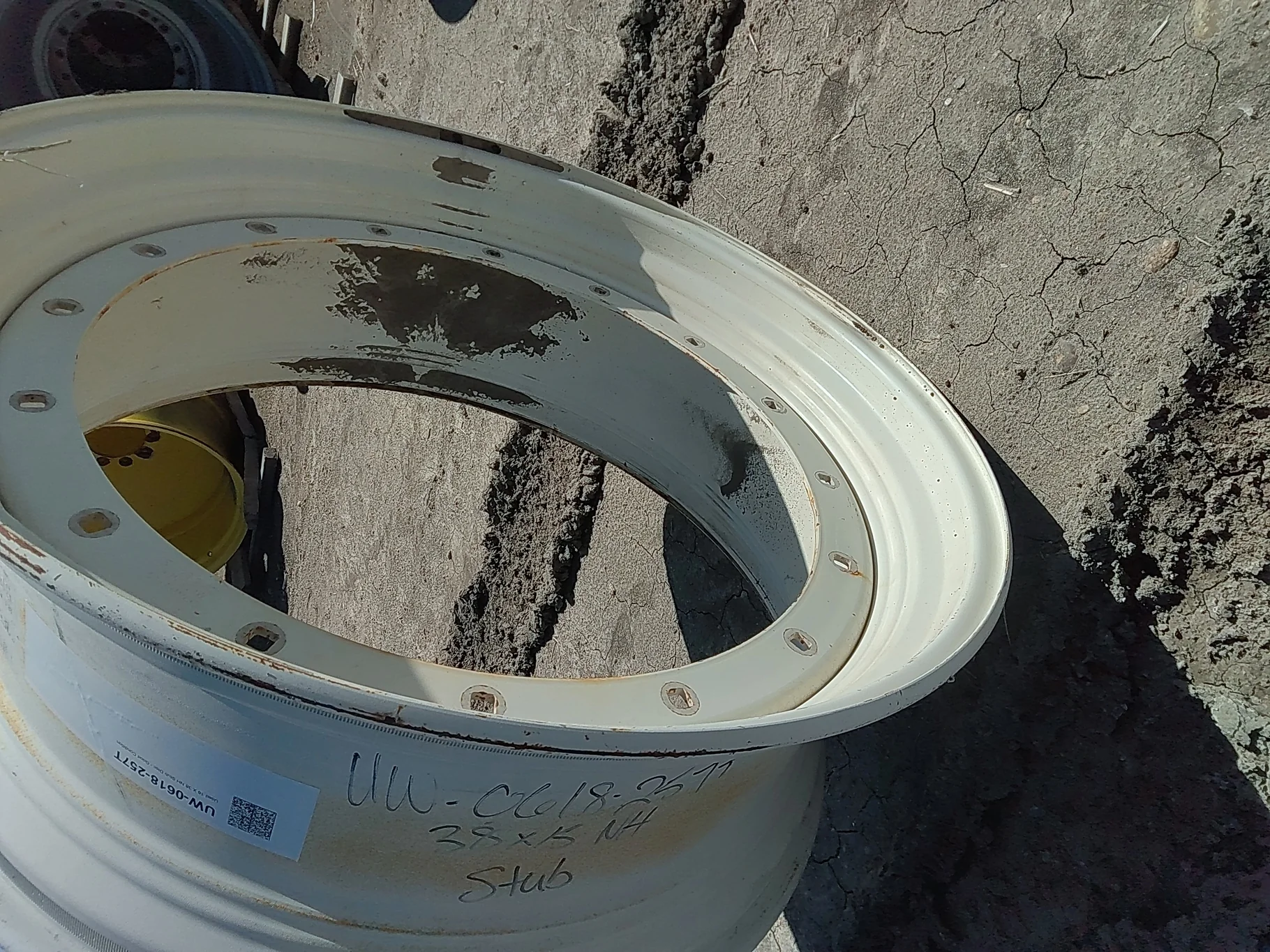 Used 16 X 38 NH Stub Disc - Good Condition image 5