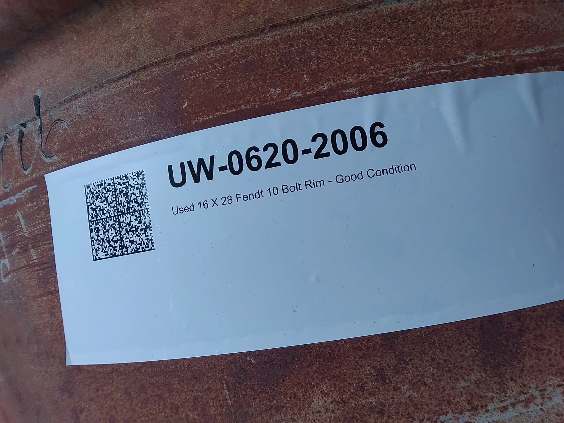 Used 16 X 28 Fendt 10 Bolt Rim - Good Condition image 2