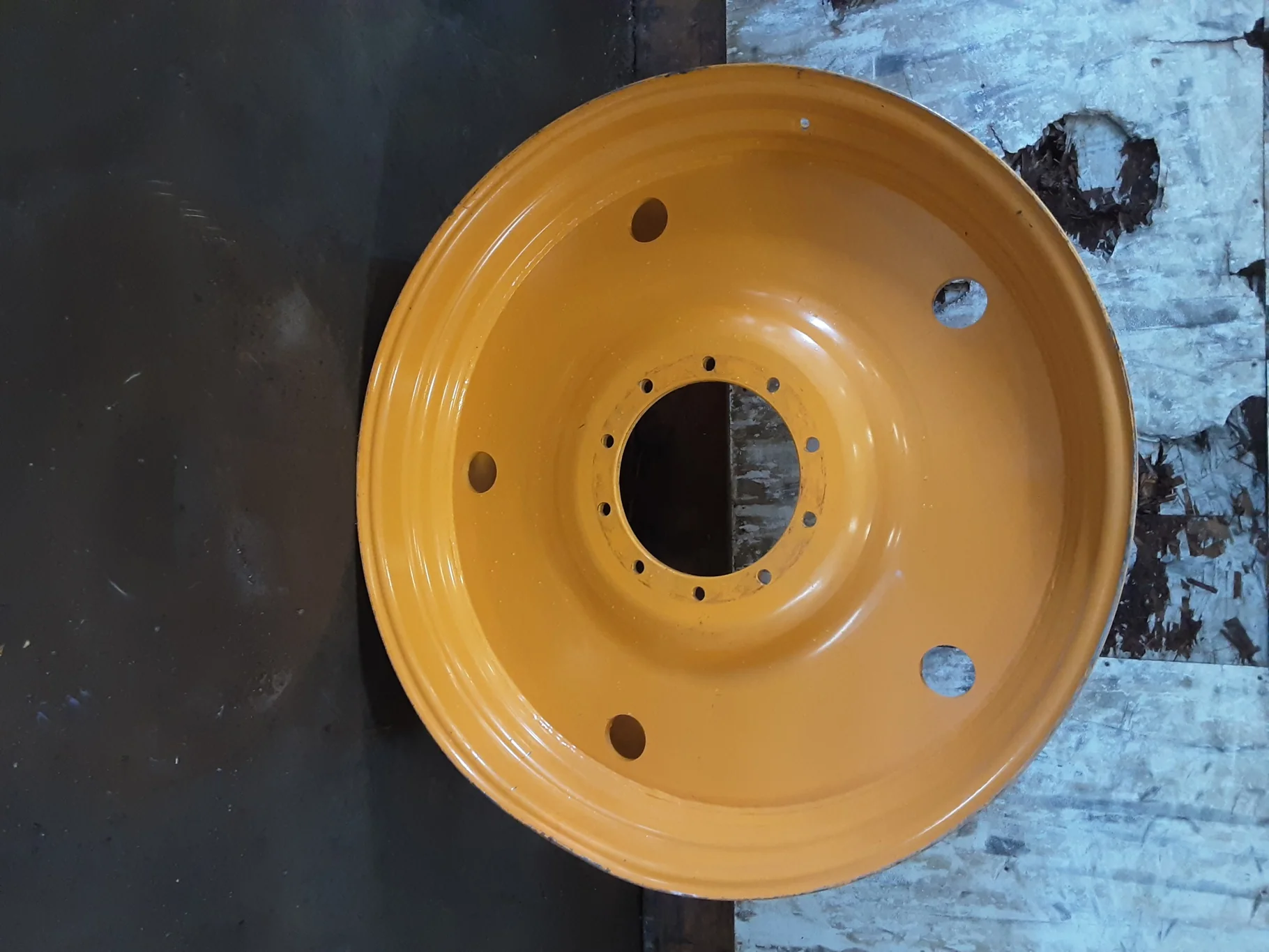 Used 25 X 46 Hagie 10 Bolt (.938) Sprayer Wheel (10-14.567-12.46) 4" Backset image 2