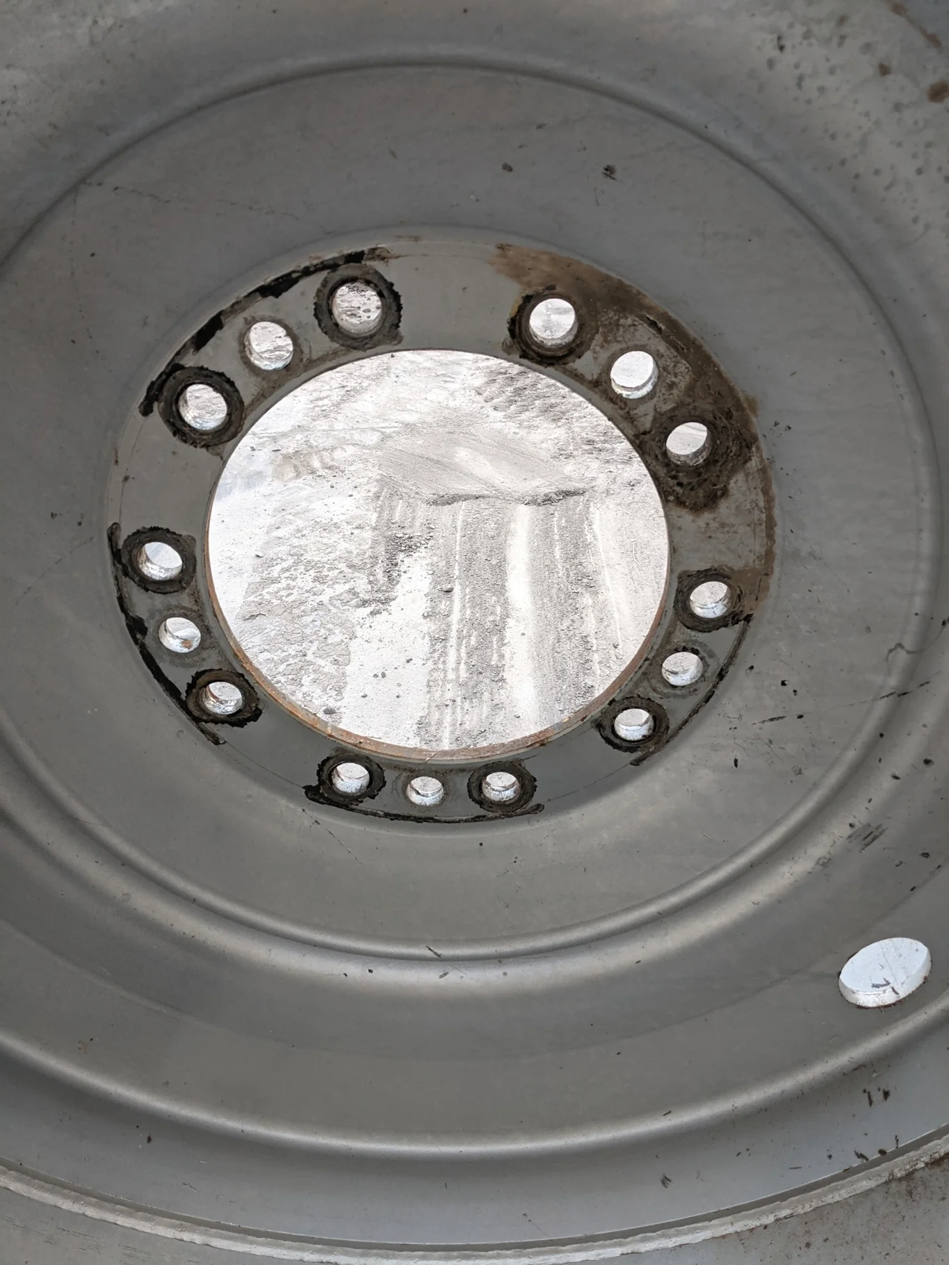 Used 27 X 38 Case IH Silver 10 Bolt (.938) 5/8" Formed Combine Wheel (10-13.187-11.08) 5.625" (Rust