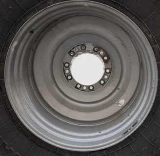 Used 27 X 38 Case IH Silver 10 Bolt (.938) 5/8" Formed Combine Wheel (10-13.187-11.08) 5.625" (Rust image 3