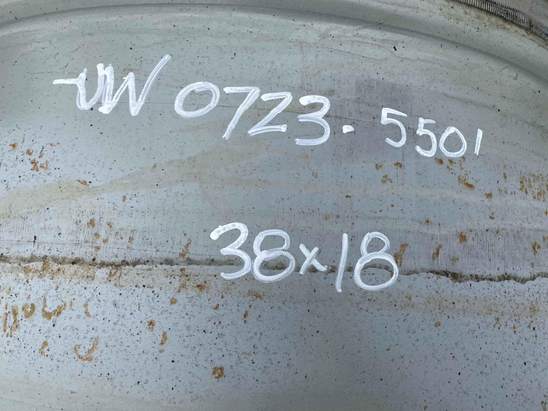 Used 18 X 38 Agco Gray Stub Disc Sprayer Rims (Rusted Valve Stems; Major Rust Spots) image 5