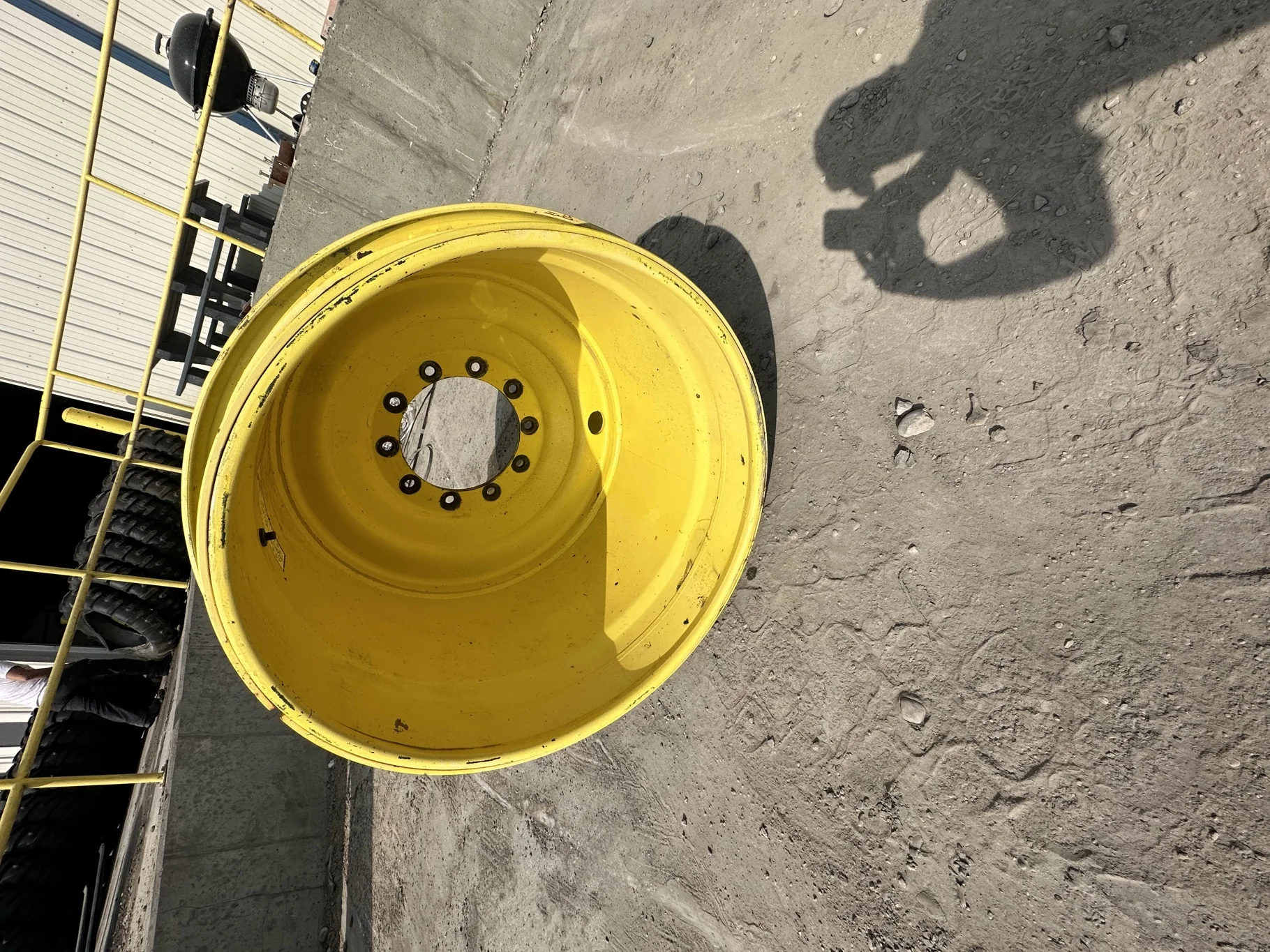 Used 44 X 32 JD 10 Bolt Combine Wheel (10-13.187-11.060) 1" Inset - Good Condition