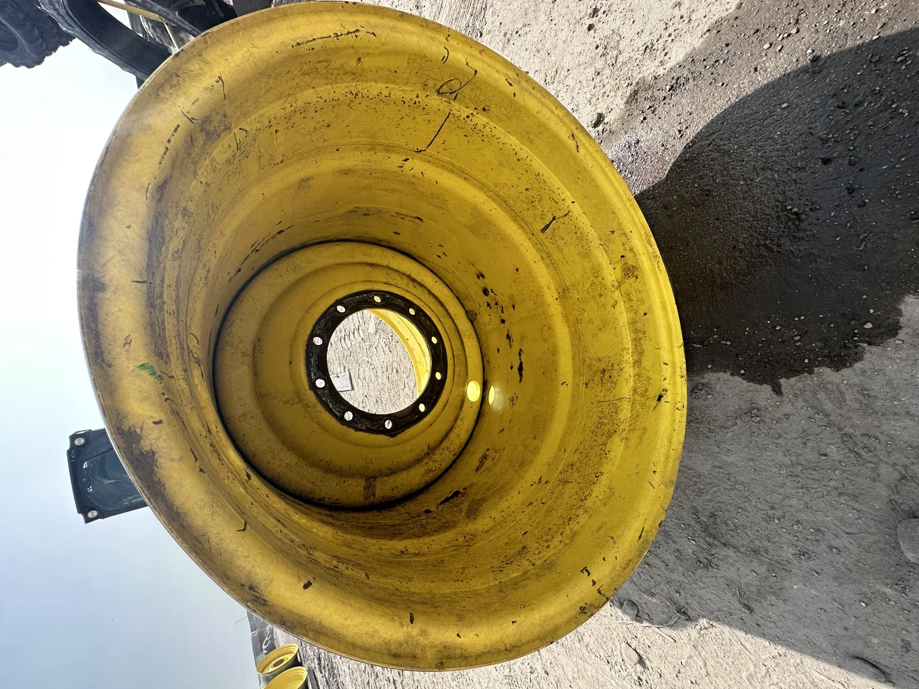 Used 44 X 32 JD 10 Bolt Combine Wheel (10-13.187-11.060) 1" Inset - Good Condition image 5