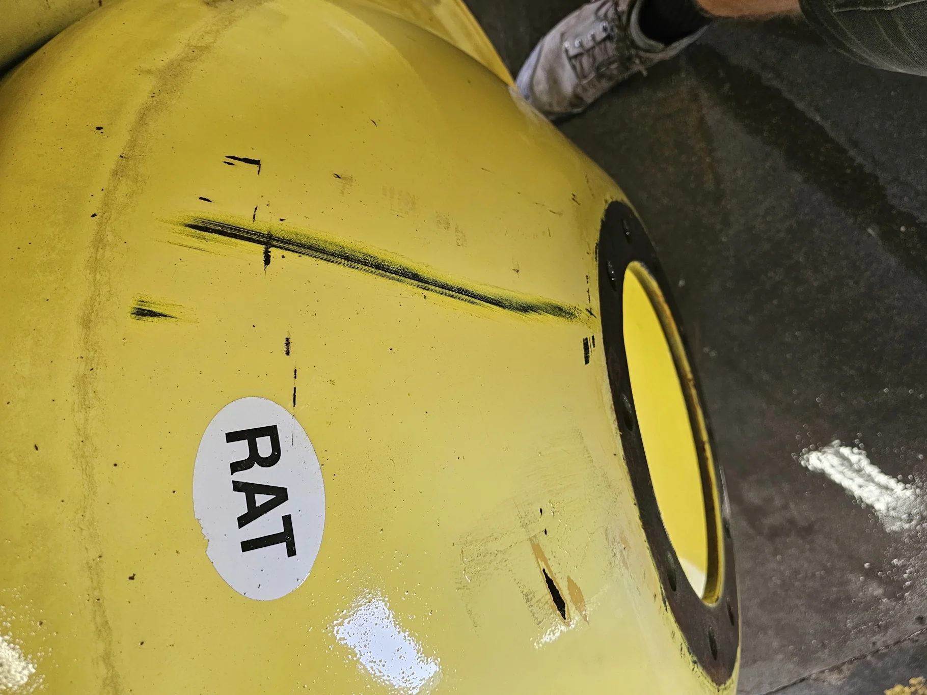 USED 16 x 42 10-13.187-11.07-14.4 (INSIDE) DOLLY DUAL YELLOW WHEEL image 3