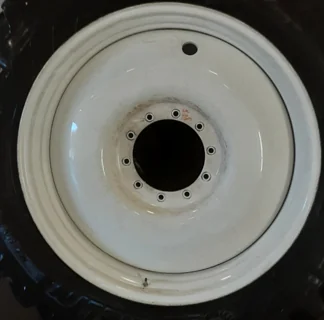 Used 13 X 46 NH White 10 Bolt Bubble Disc Sprayer Wheel (10-14.5-12.375) - Good Condition image 2
