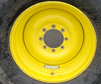 Used 18 X 30 John Deere Yellow 8 Bolt combine Wheel (8-10.75-8.75) 3.25 Outset (scratches)