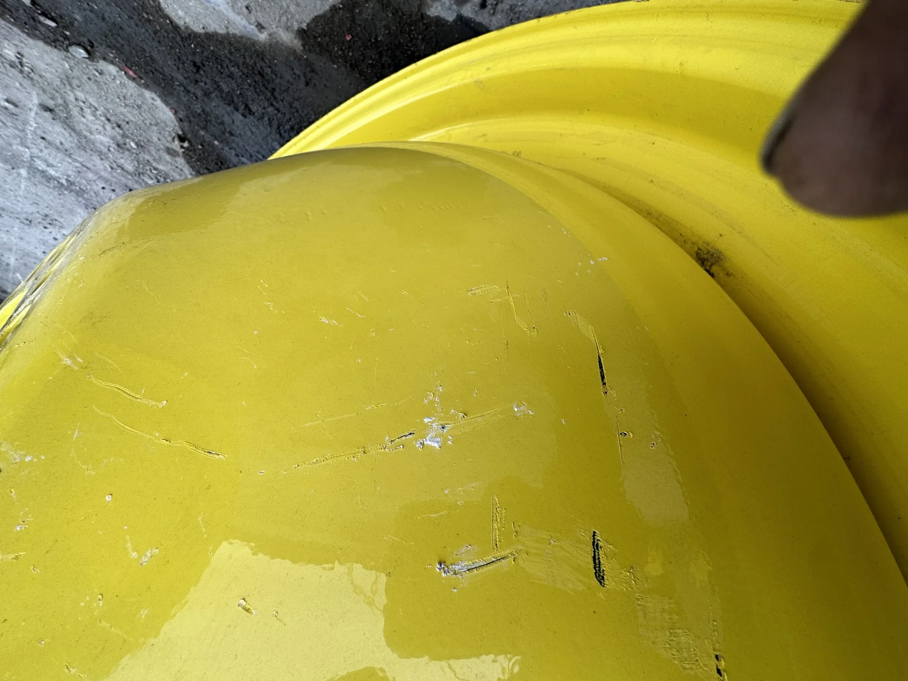 USED 18 X 42 20-13.187-10.5-15.00 (OUTSIDE) DOLLY DUAL YELLOW WHEEL image 6