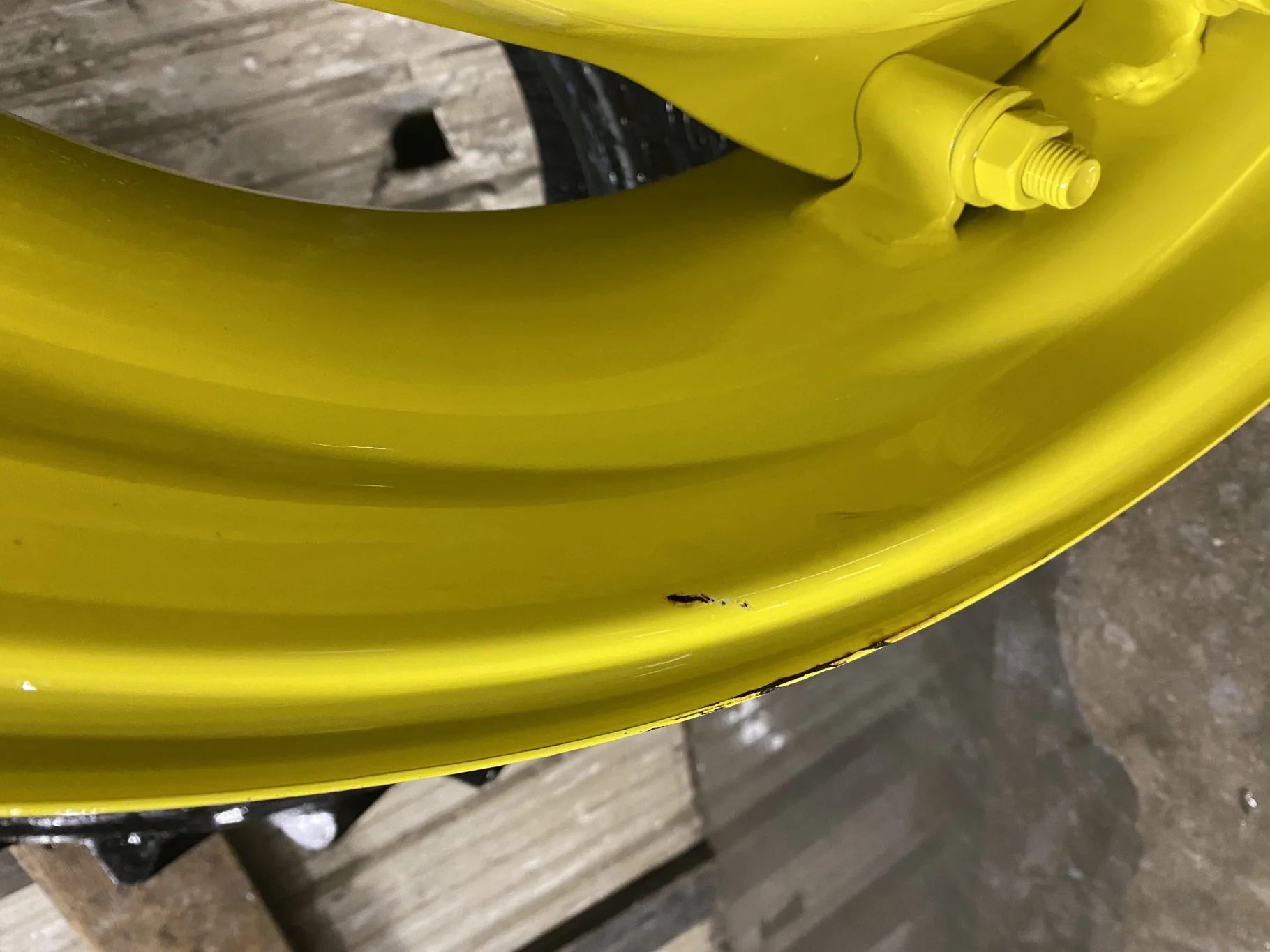 Used 8 X 24 John Deere Yellow 8 Bolt (.826) 6 Loop Wheel and Formed Center (8-10.826-8.755) 
(Scratc image 3