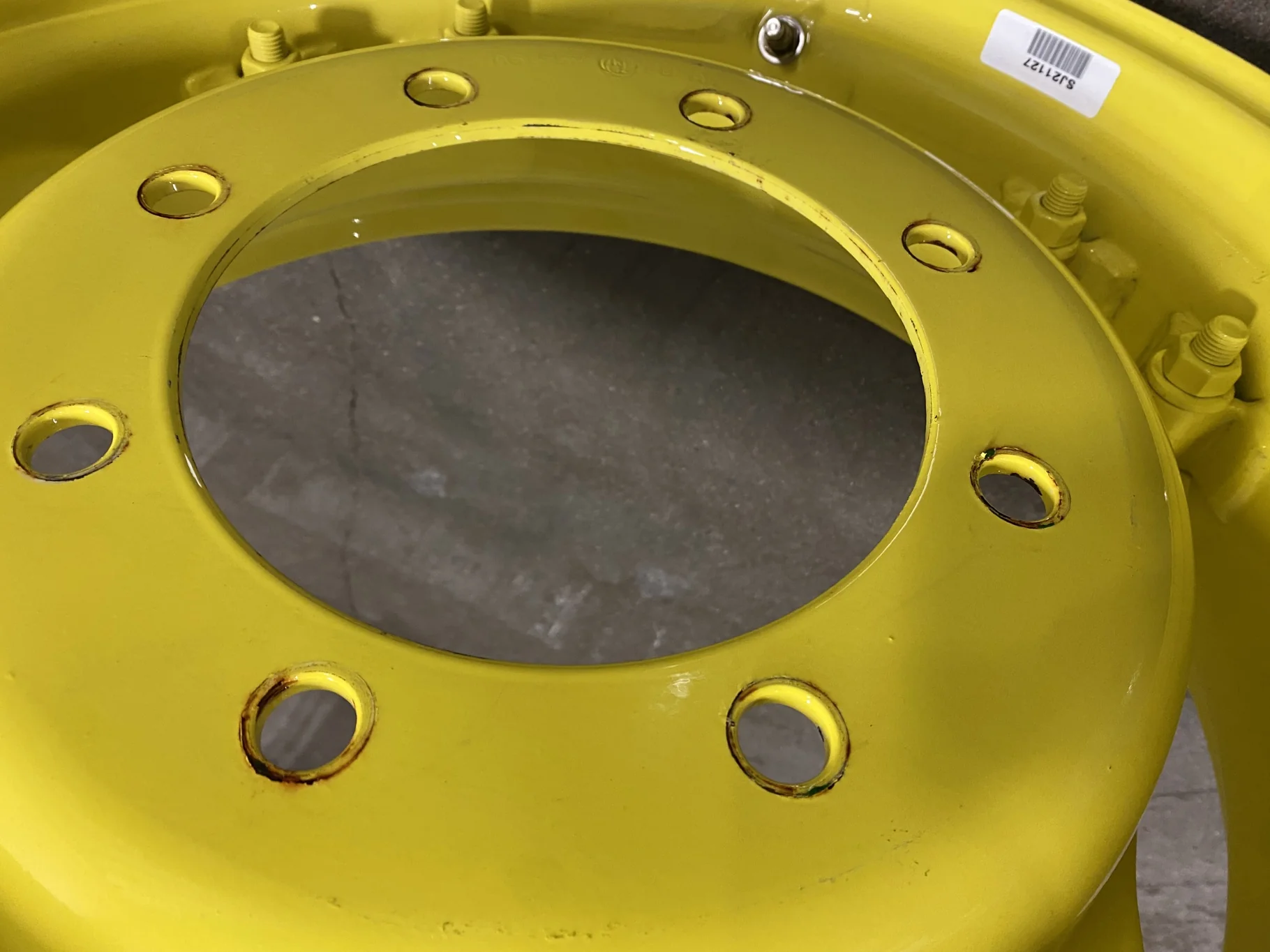 Used 8 X 24 John Deere Yellow 8 Bolt (.826) 6 Loop Wheel and Formed Center (8-10.826-8.755) 
(Scratc image 9