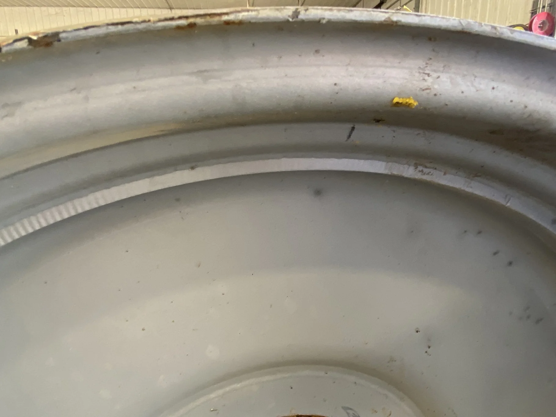 Used 18 X 38 Miller Silver 8 Bolt (.844) Sprayer Wheel (8-10.625-8.625) 1.5 Offset - Good Condition image 6