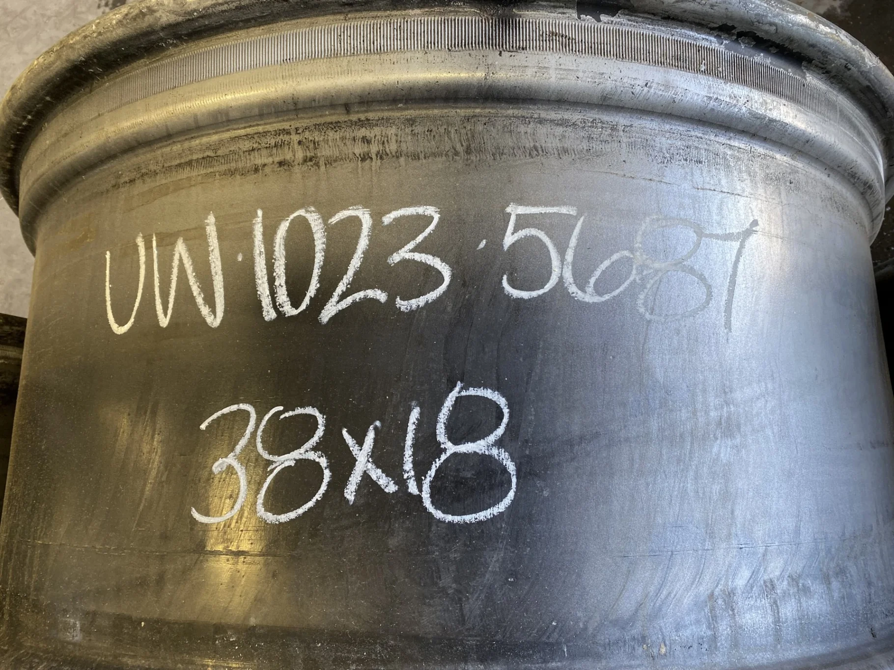 Used 18 X 38 Miller Silver 8 Bolt (.844) Sprayer Wheel (8-10.625-8.625) 1.5 Offset - Good Condition image 8