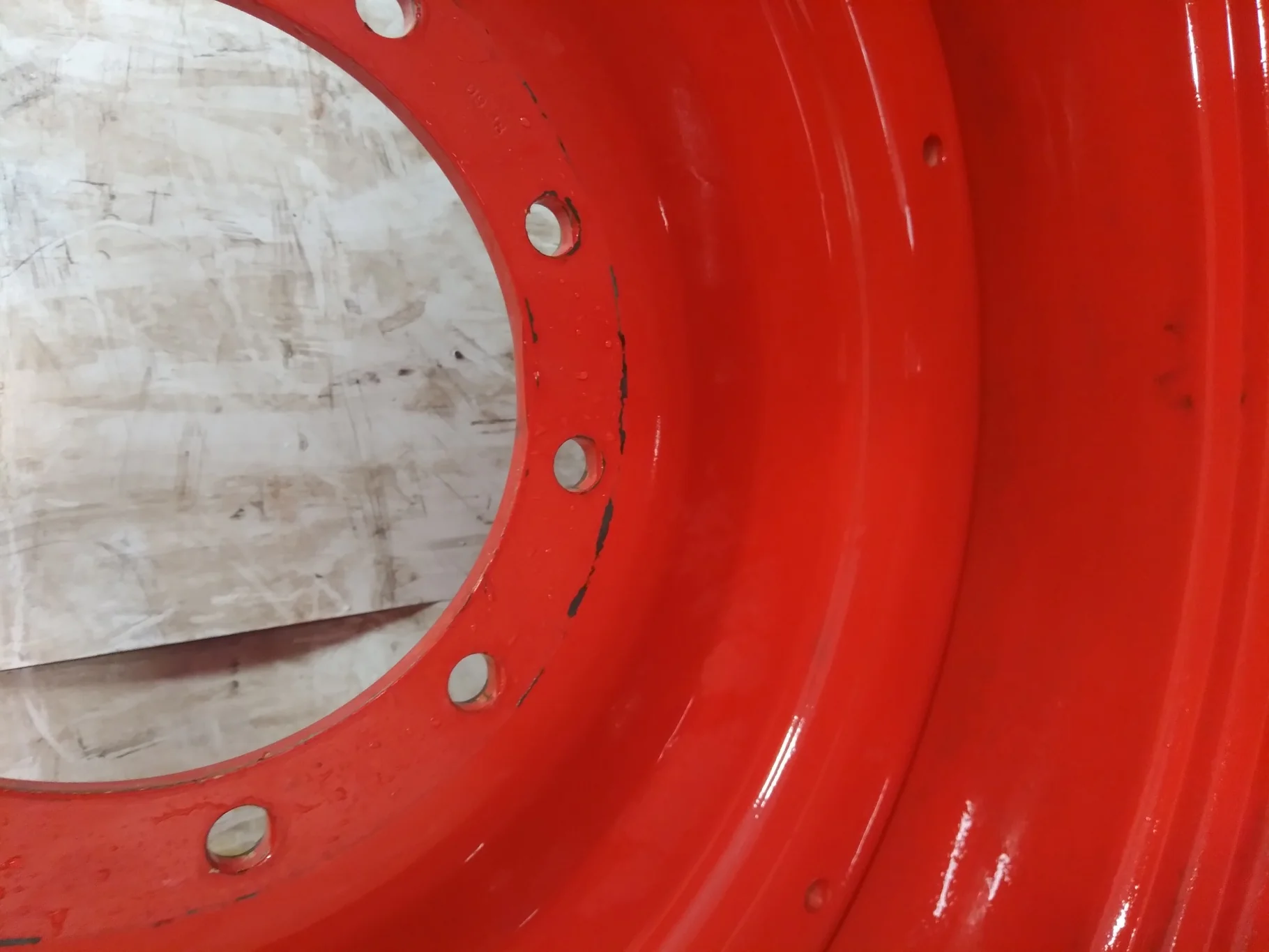 Used 23 X 42 Fendt Red 10 Bolt (.944) Wheel (10-13.25-11) 11.5" (scratched around hub area, scratche