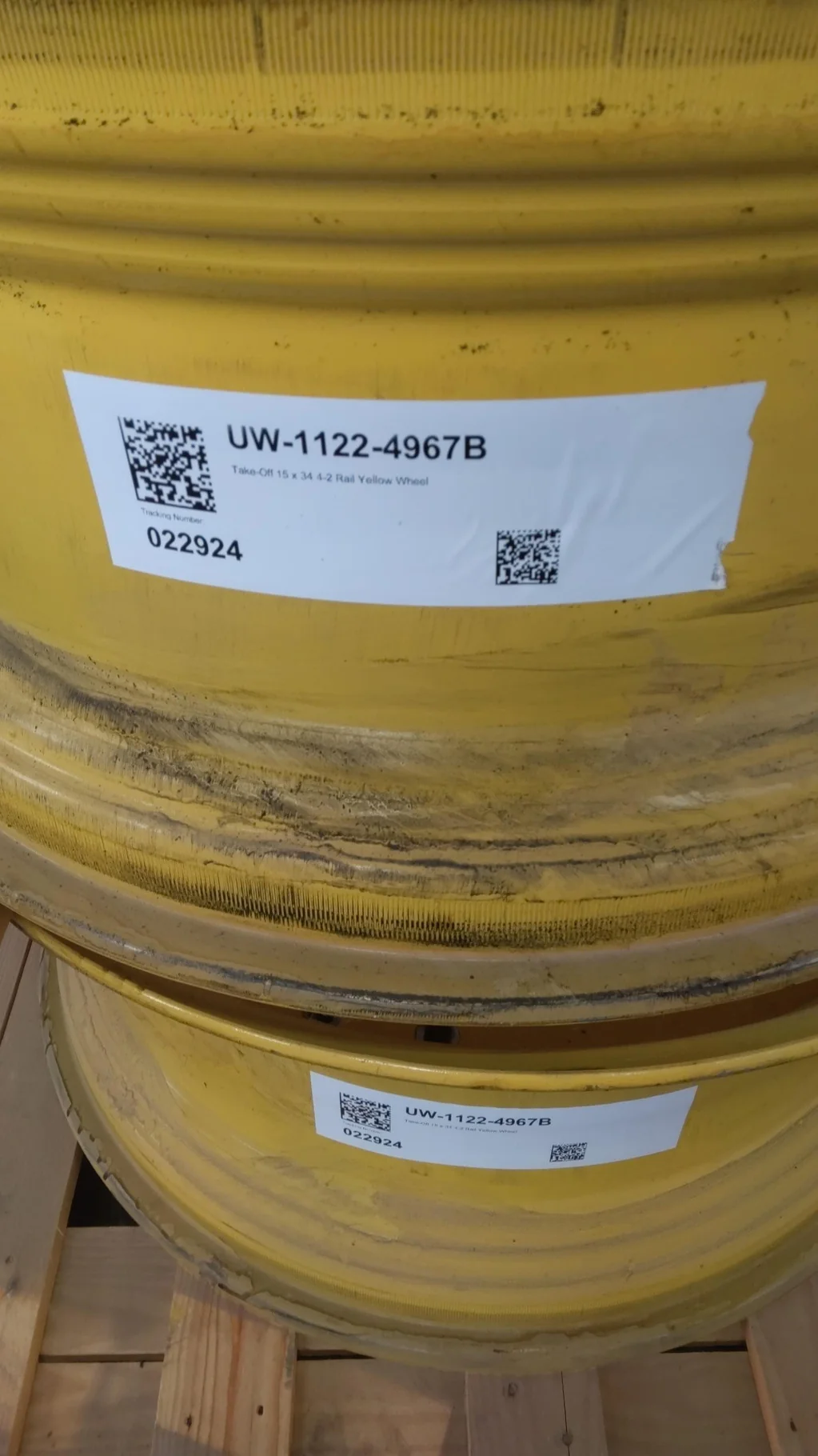 Take-Off 15 x 34 4-2 Rail Yellow Wheel